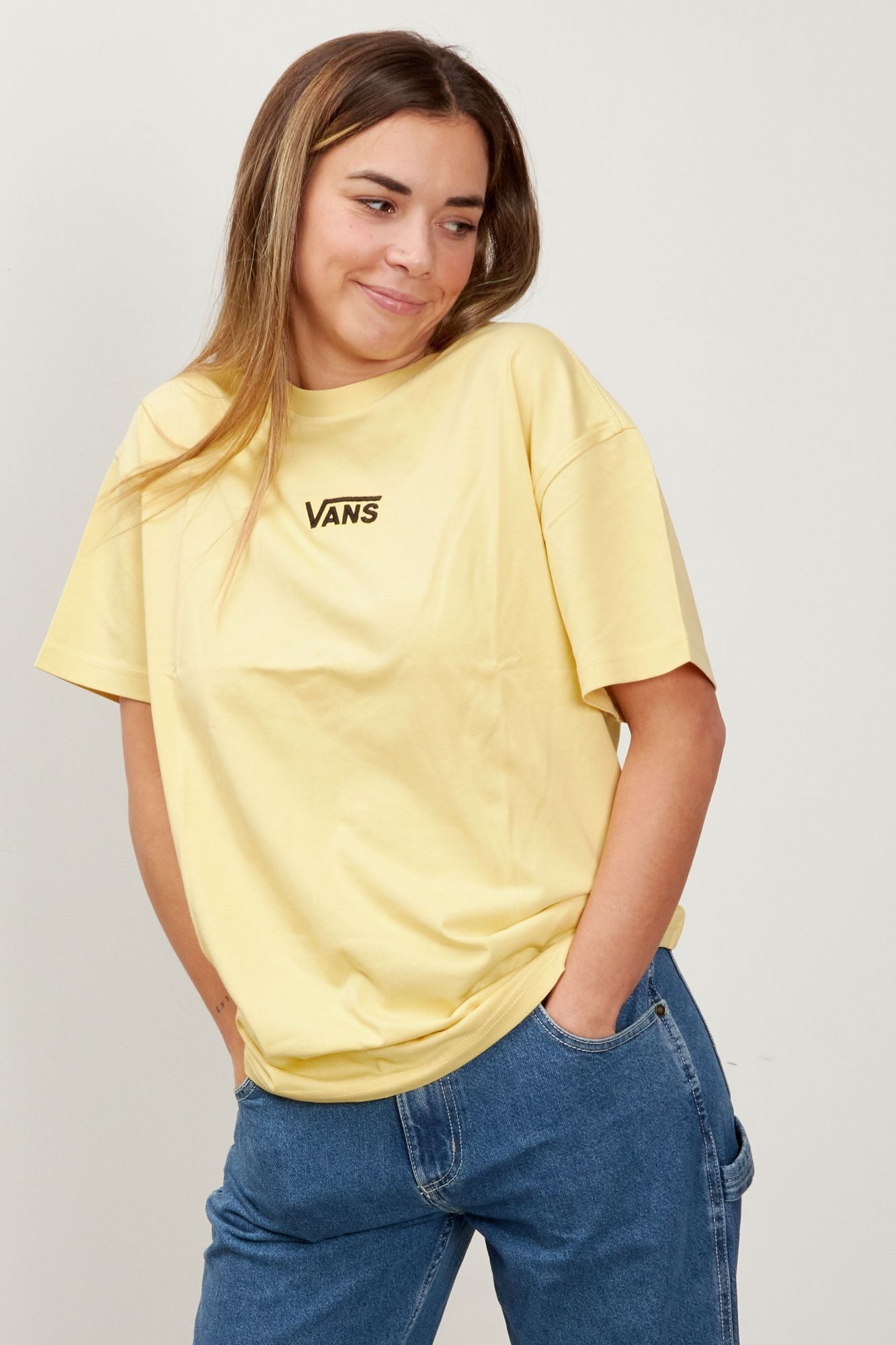 VANS FLYING V OVERSIZED en color AMARILLO (2)