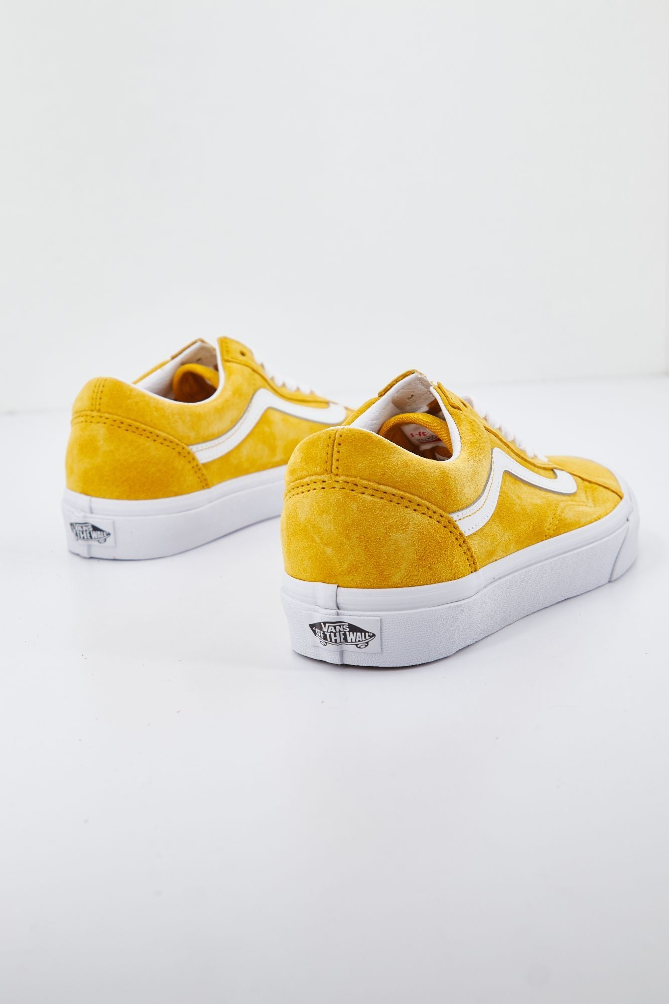 VANS UA OLD SKOOL en color AMARILLO (3)