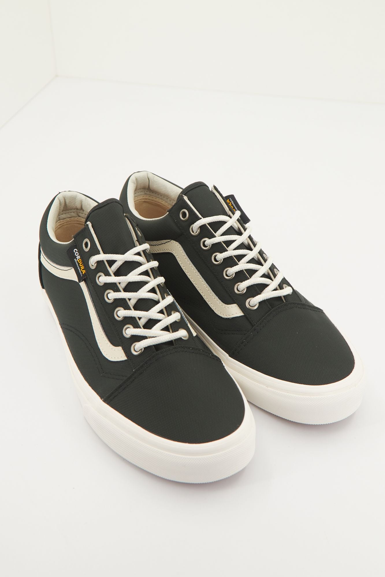 VANS OLD SKOOL en color GRIS (3)