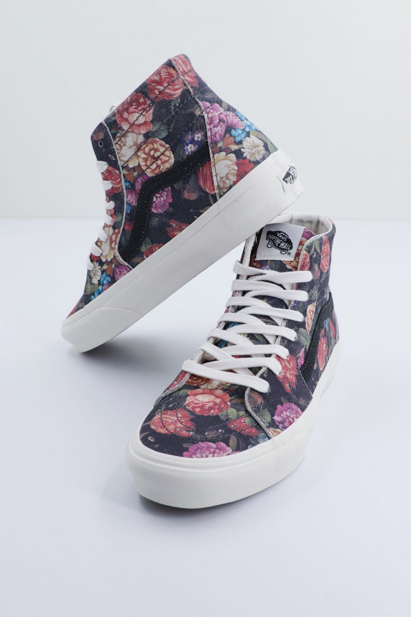 VANS SK8-HI en color FLORAL (3)