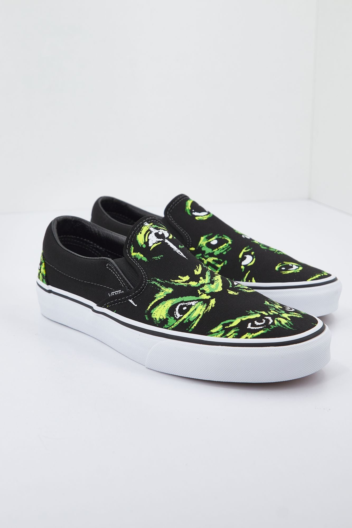 VANS VN0A7Q5DBML1 en color NEGRO (1)