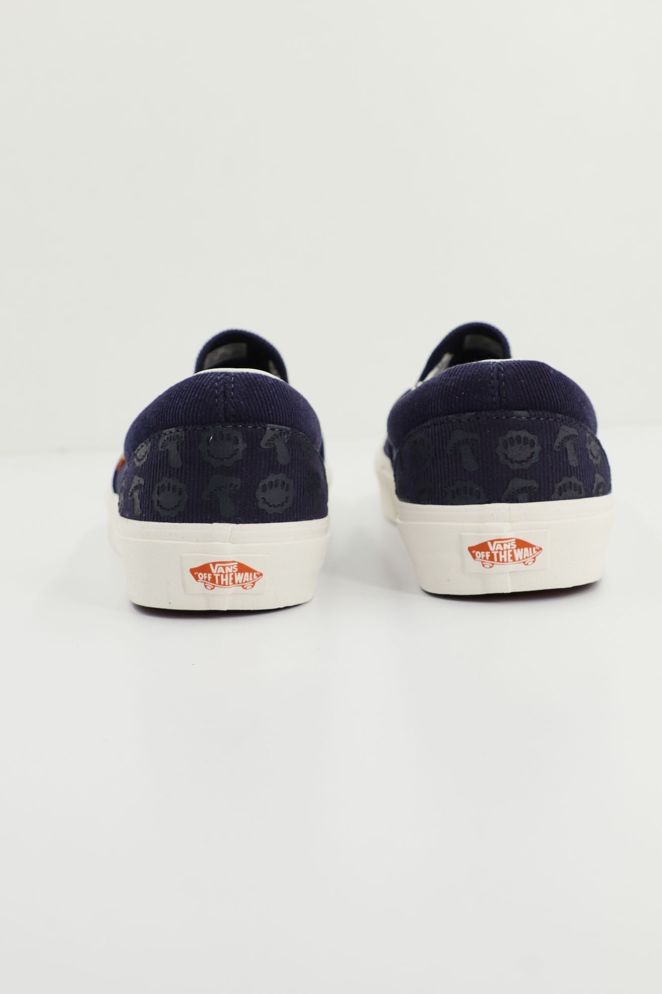 VANS VN0A7Q5DDNV1 en color AZUL (3)