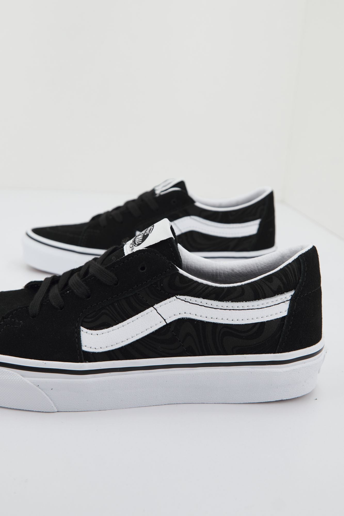 VANS VN0A4BVN6BT1 en color NEGRO (2)