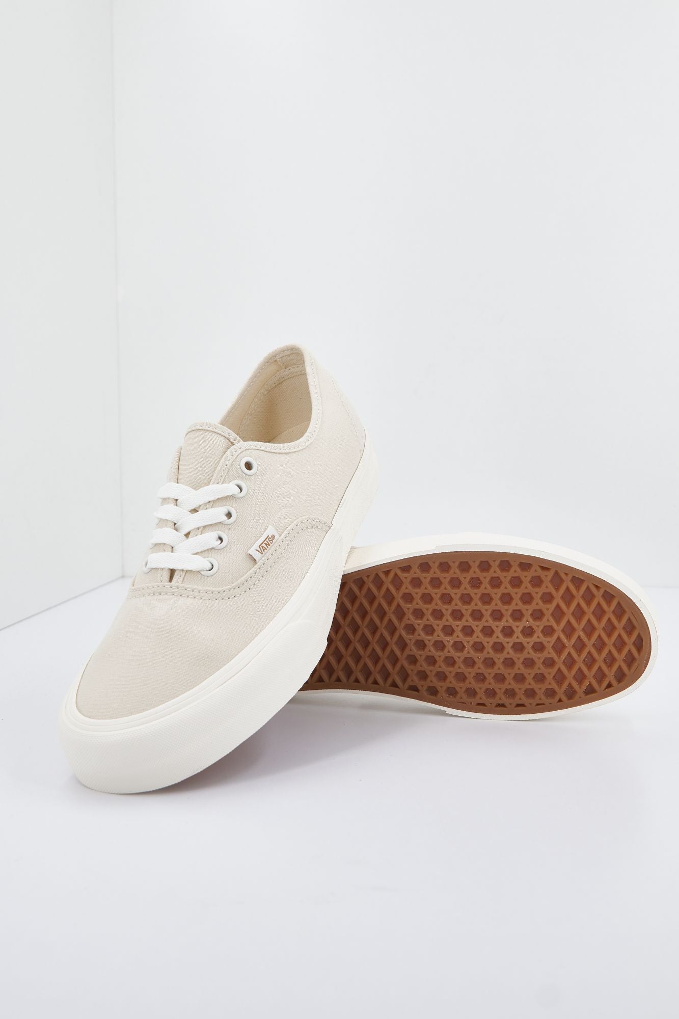 VANS AUTHENTIC VR3 en color MARRON CLARO (4)