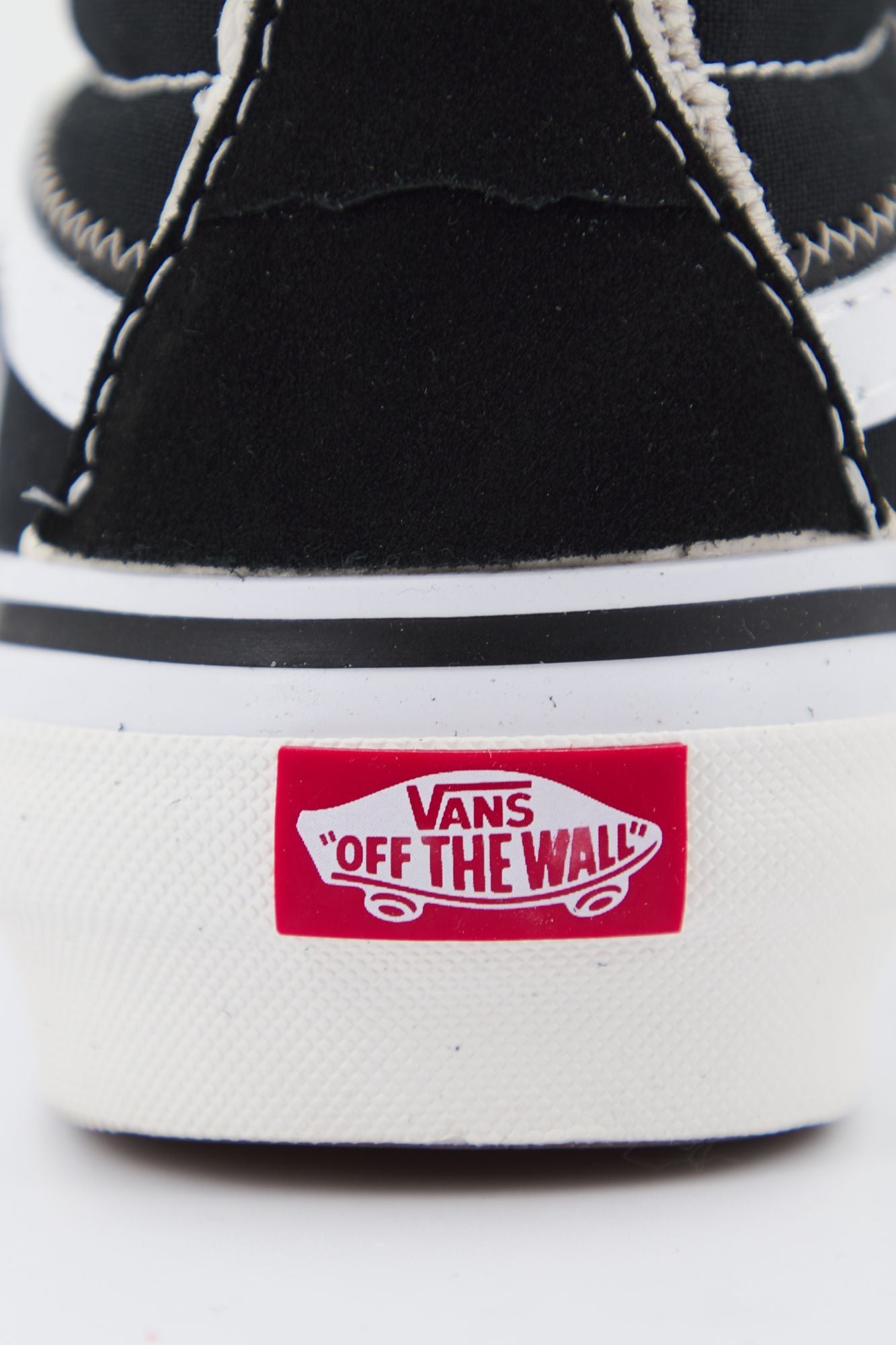 VANS SK8-HI RECONSTRUCT en color NEGRO (4)