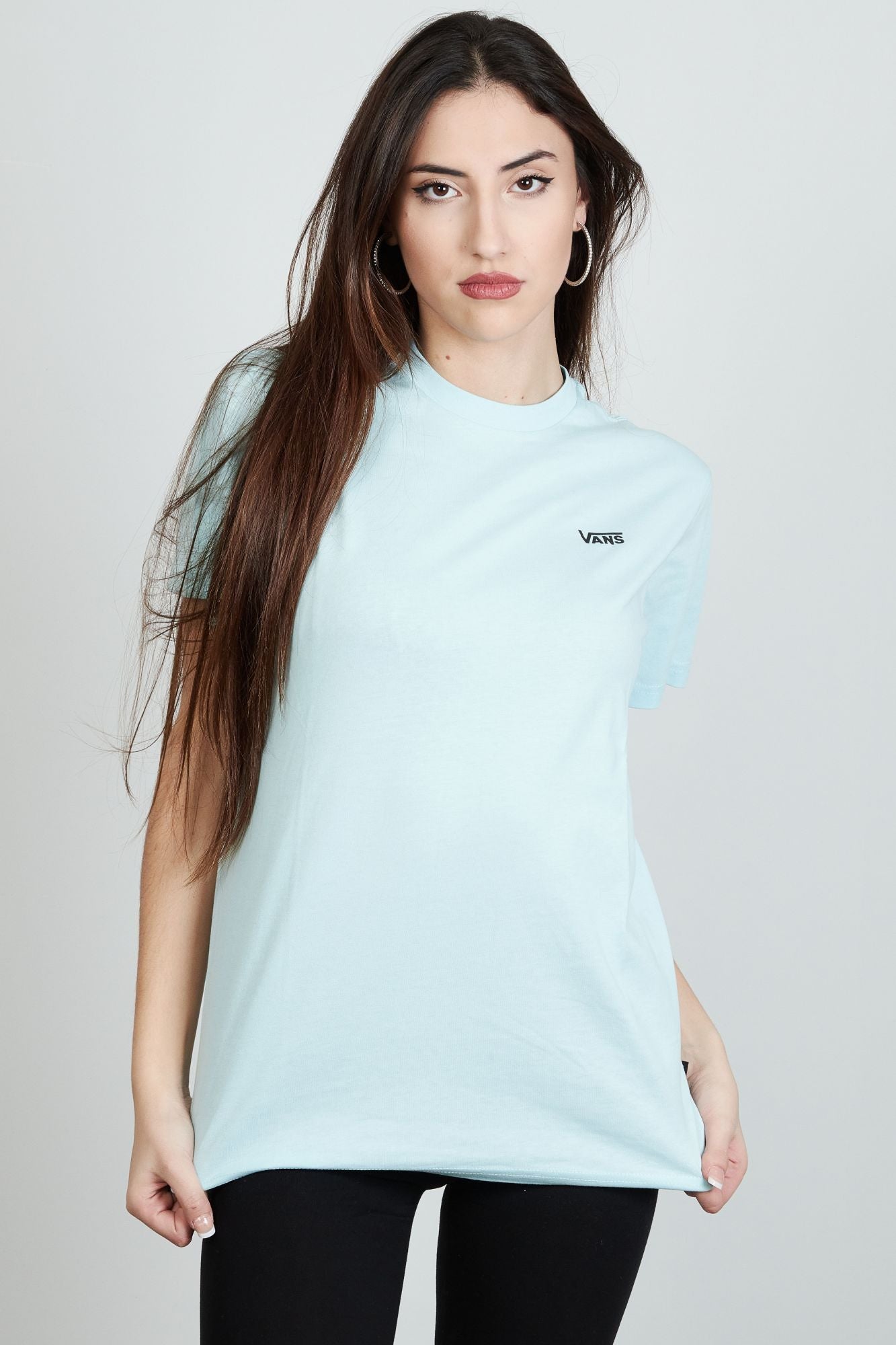 VANS LEFT CHEST LOGO TEE EM en color AZUL (1)