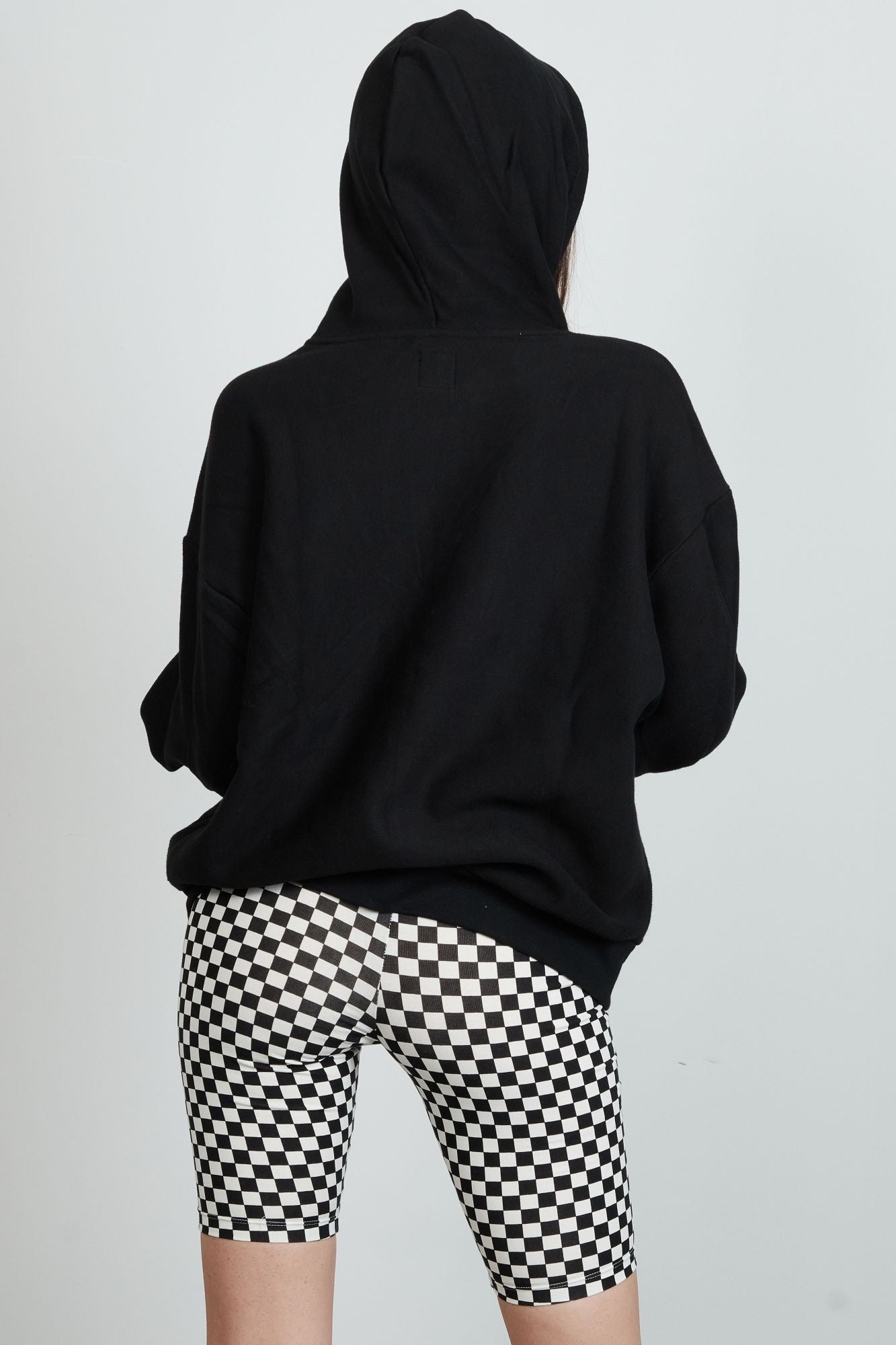 VANS COMFYCUSH LS HOODIE en color NEGRO (4)