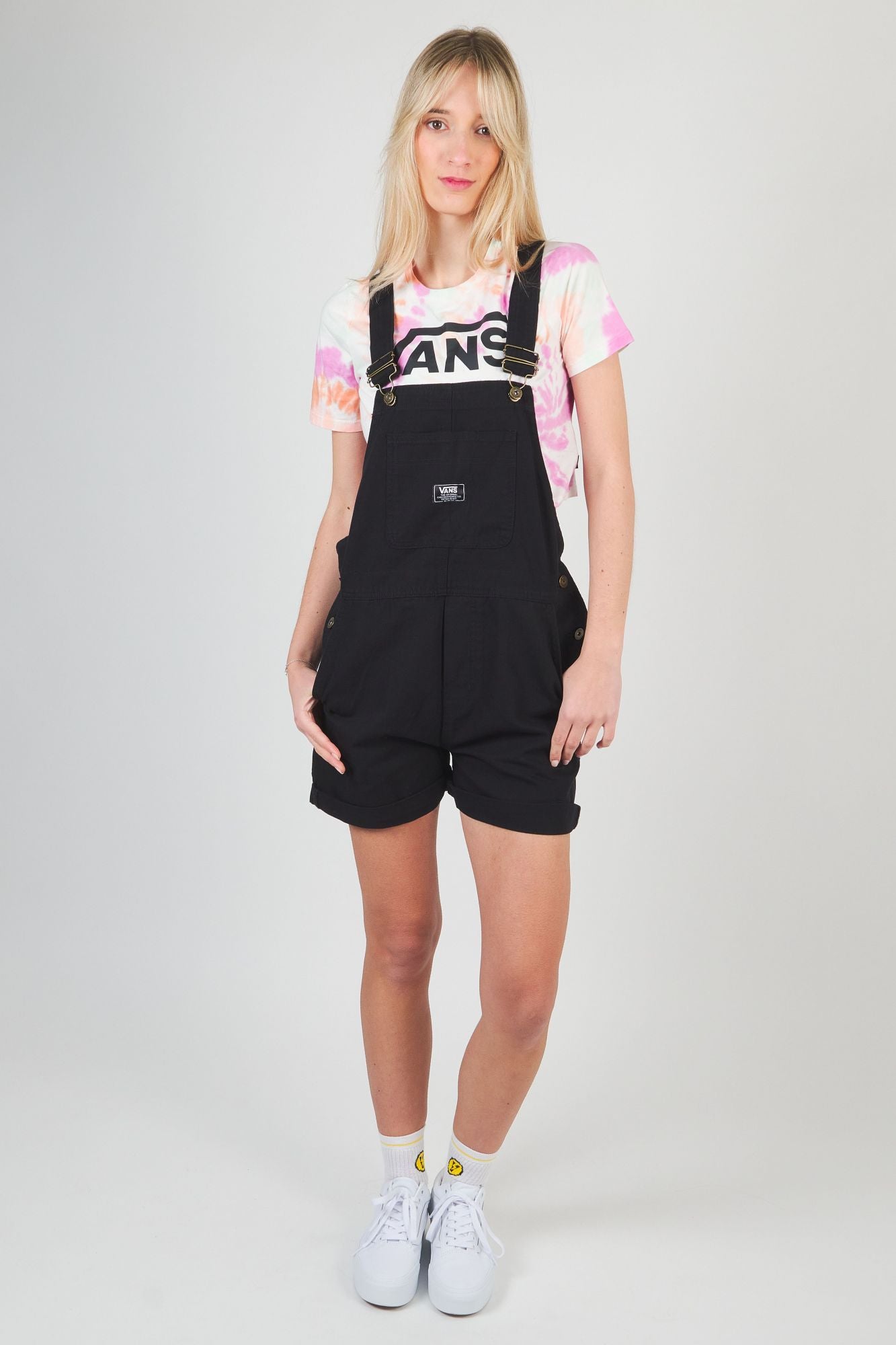 VANS GROUND WORK SHORTALL en color NEGRO (3)