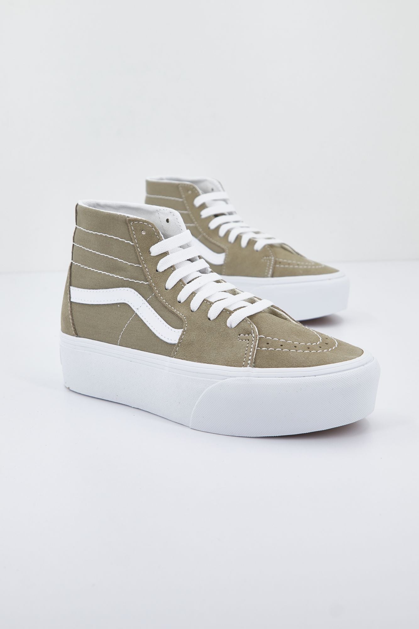 VANS SK8-HI TAPERED STACKFORM en color GRIS (1)