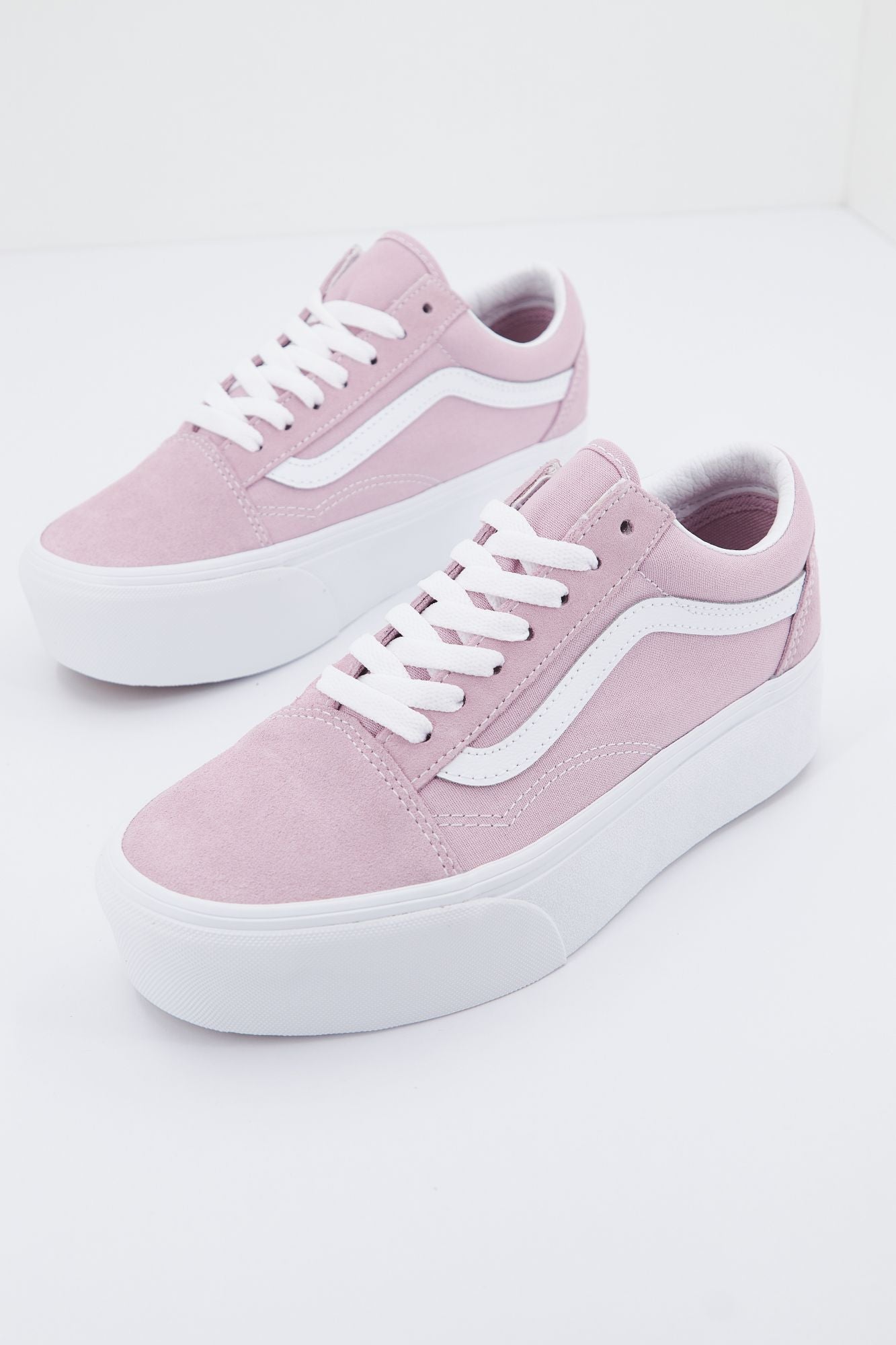 VANS OLD SKOOL STACKFORM en color ROSA (2)