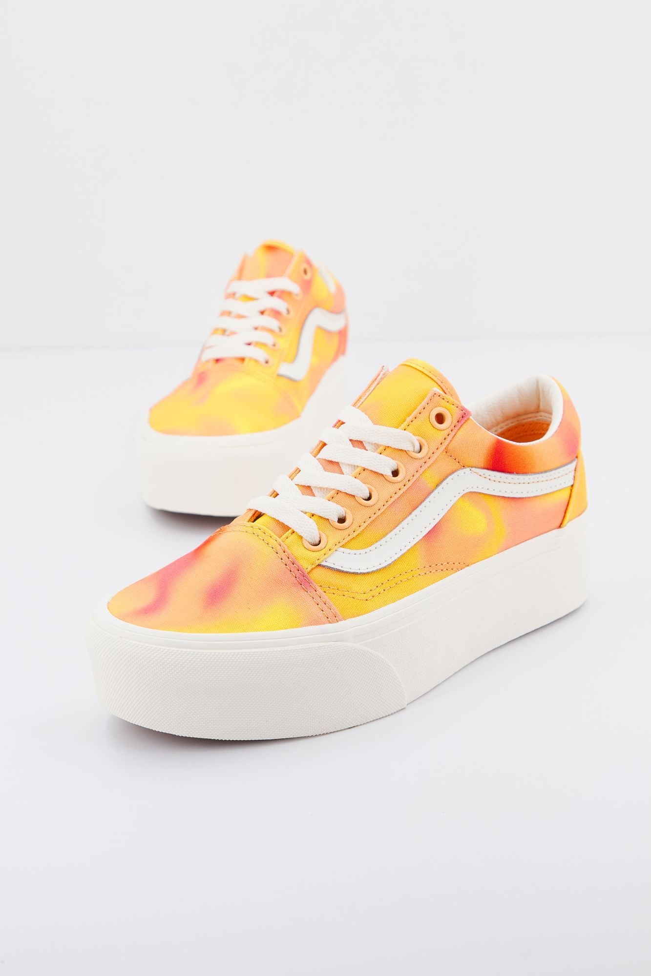 VANS OLD SKOOL STACKFORM en color NARANJA (1)