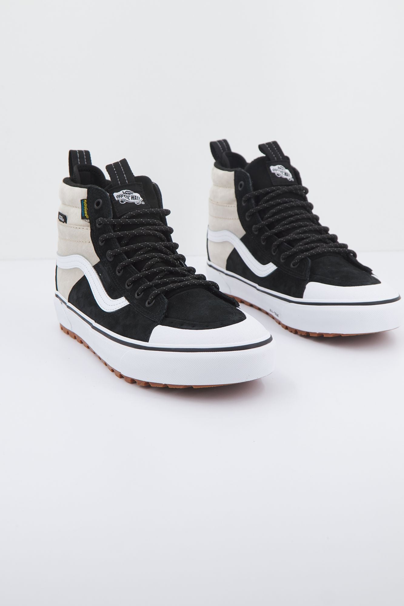 VANS SK8-HI MTE-2 en color NEGRO (1)