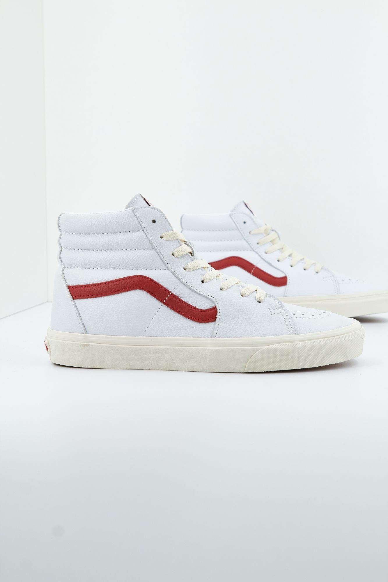 VANS SK8-HI en color BLANCO (2)