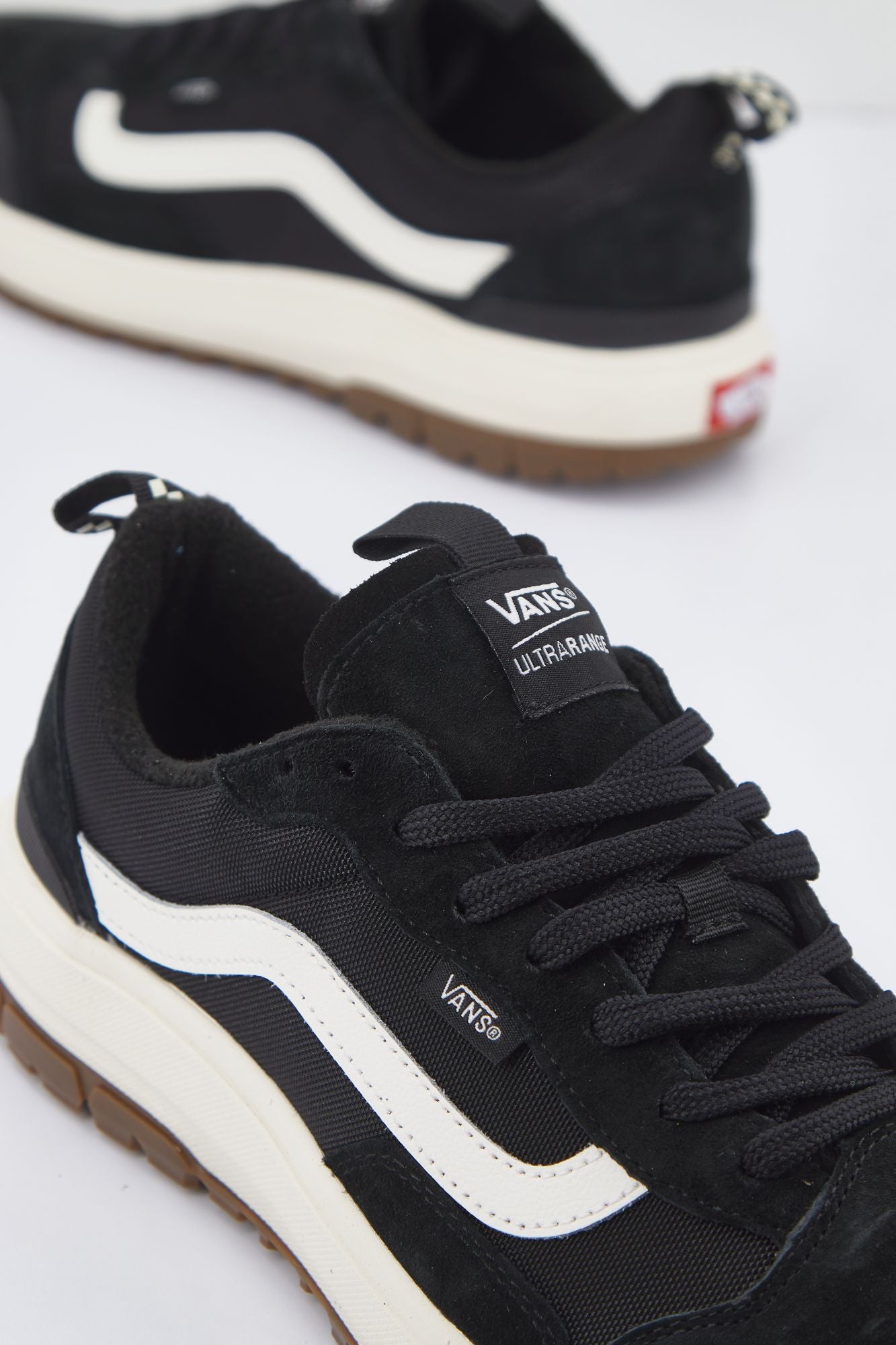 VANS ULTRARANGE EXO MTE-1 en color NEGRO (4)