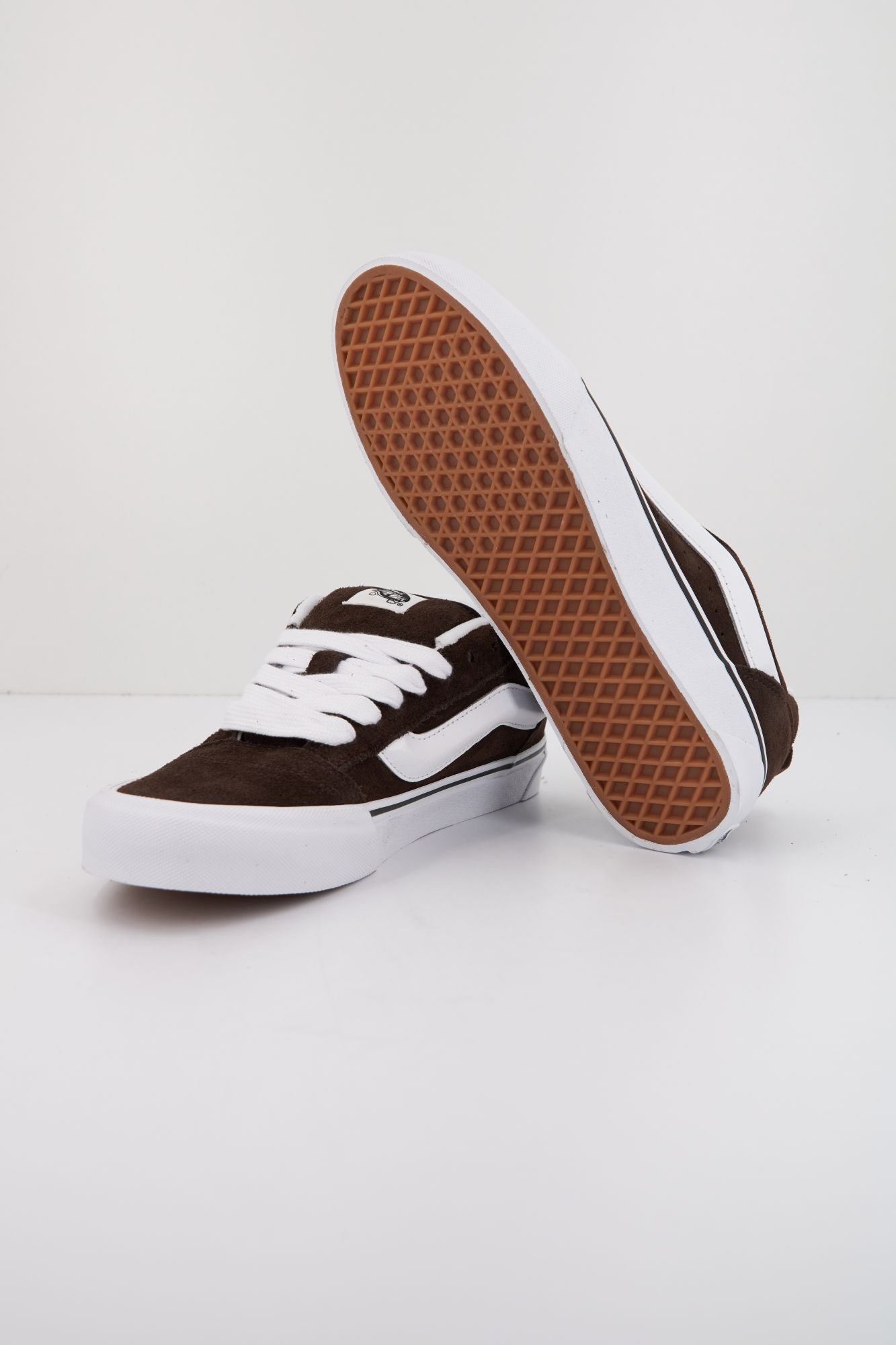 VANS KNU SKOOL en color MARRON (4)
