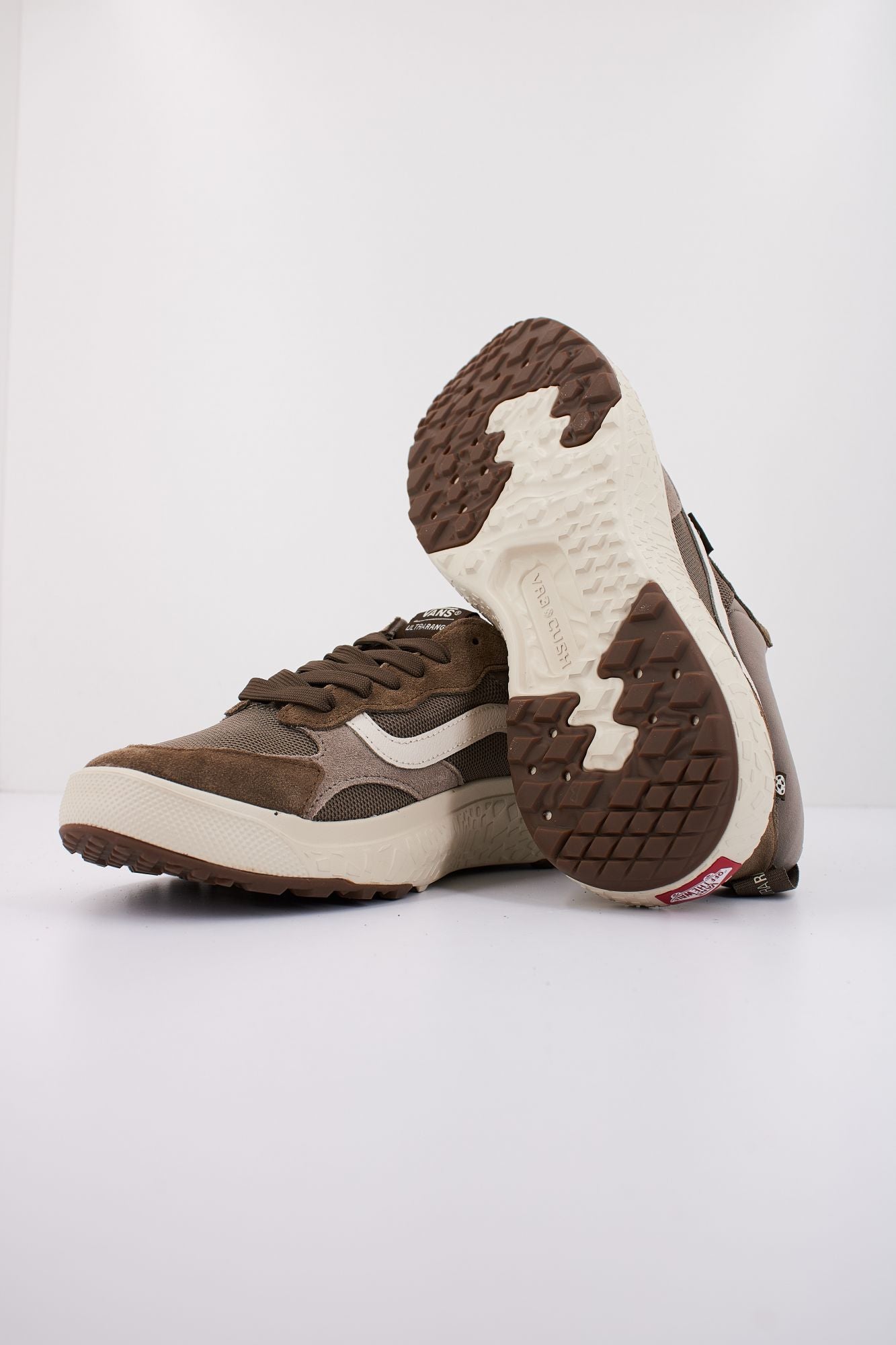 VANS ULTRARANGE NEO VR3 en color MARRON (4)