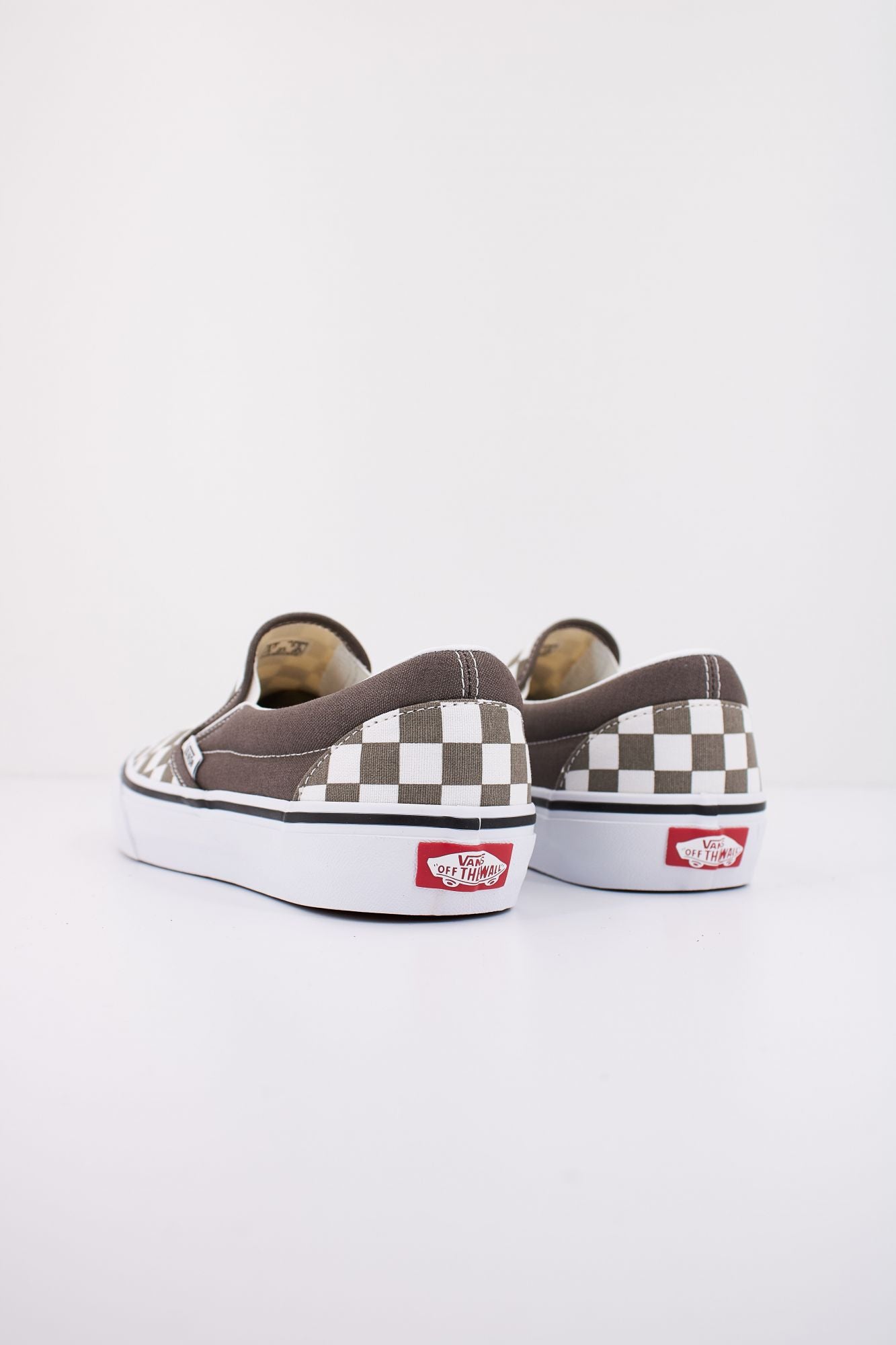VANS CLASSIC SLIP-ON en color MARRON (3)