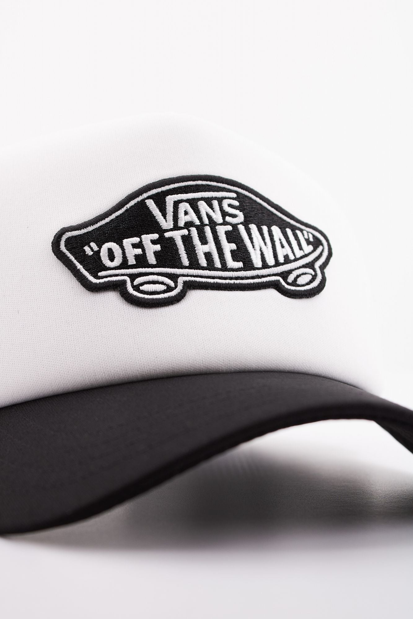 VANS CLASSIC PATCH CURVED B en color BLANCO (4)