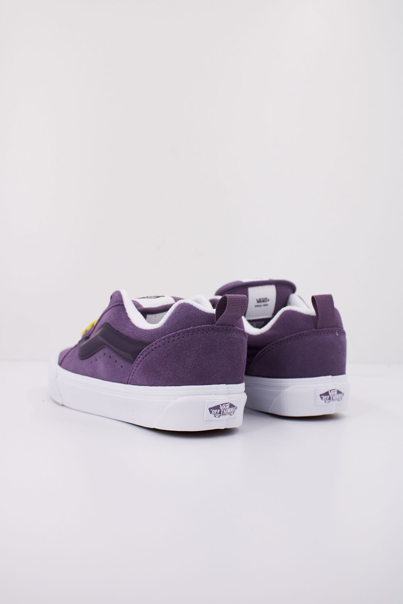 VANS KNU SKOOL 2 en color VIOLETA (4)