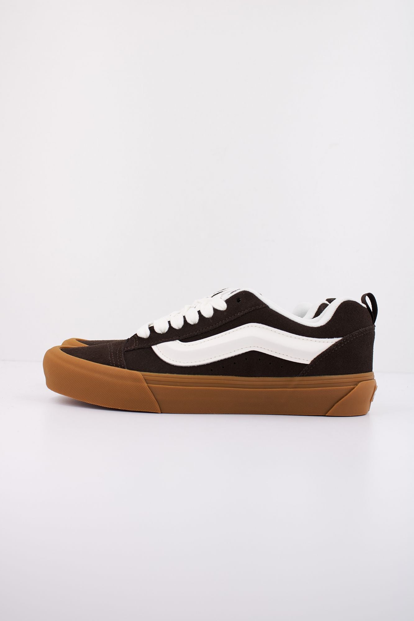VANS KNU SKOOL en color MARRON (1)