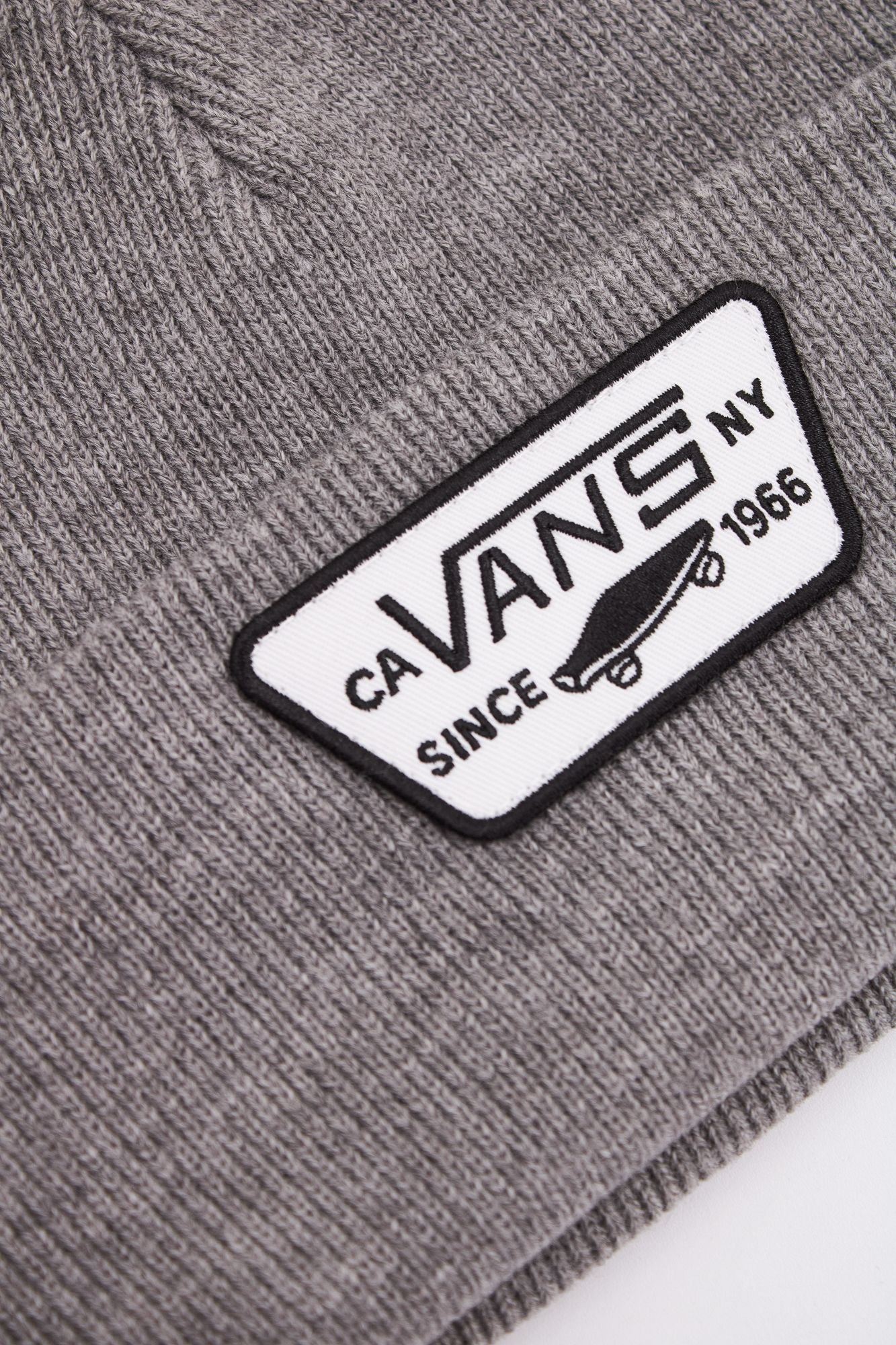 VANS MILFORD BEANIE HEAT en color GRIS (4)
