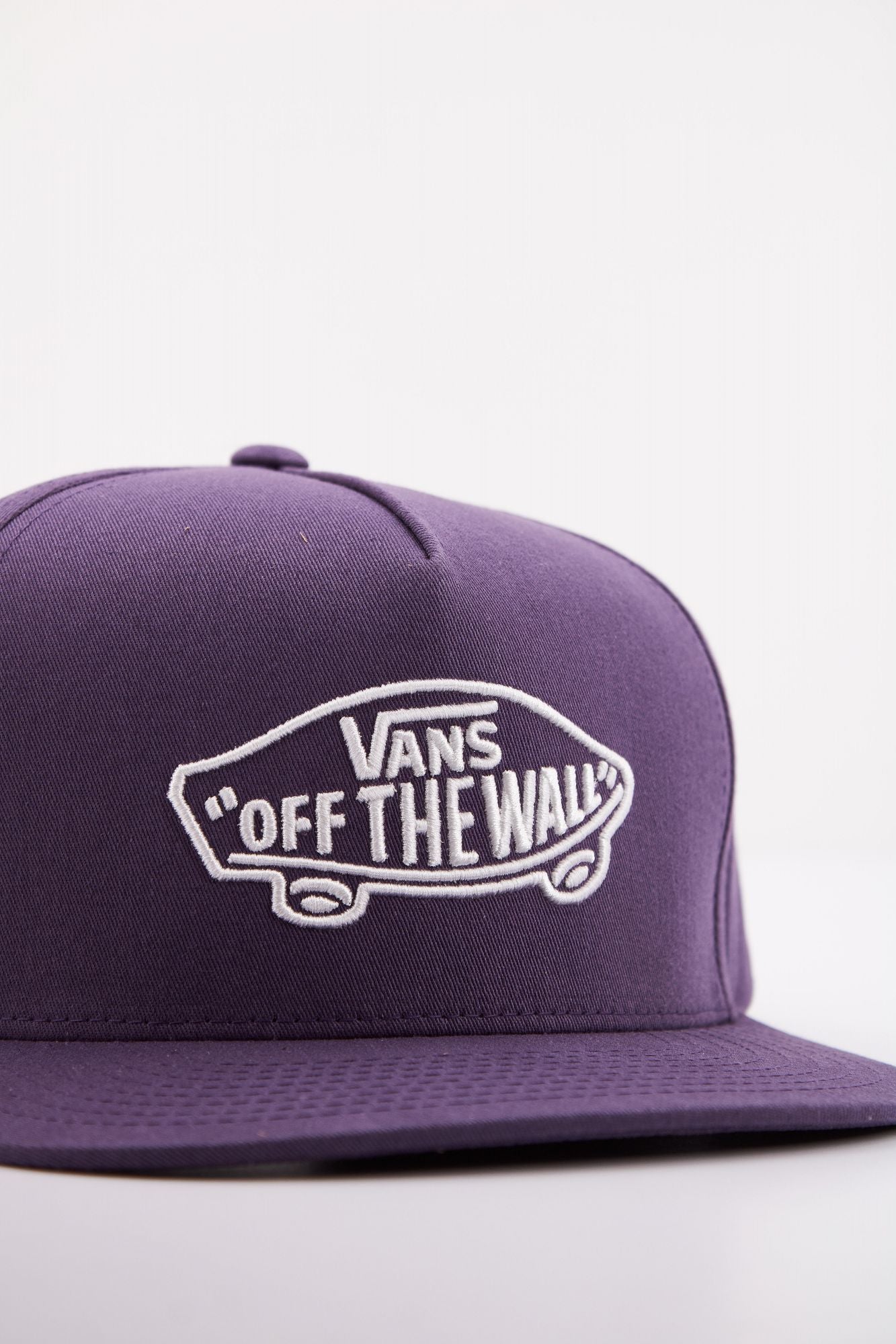 VANS CLASSICS VANS SNAPBACK en color VIOLETA (3)