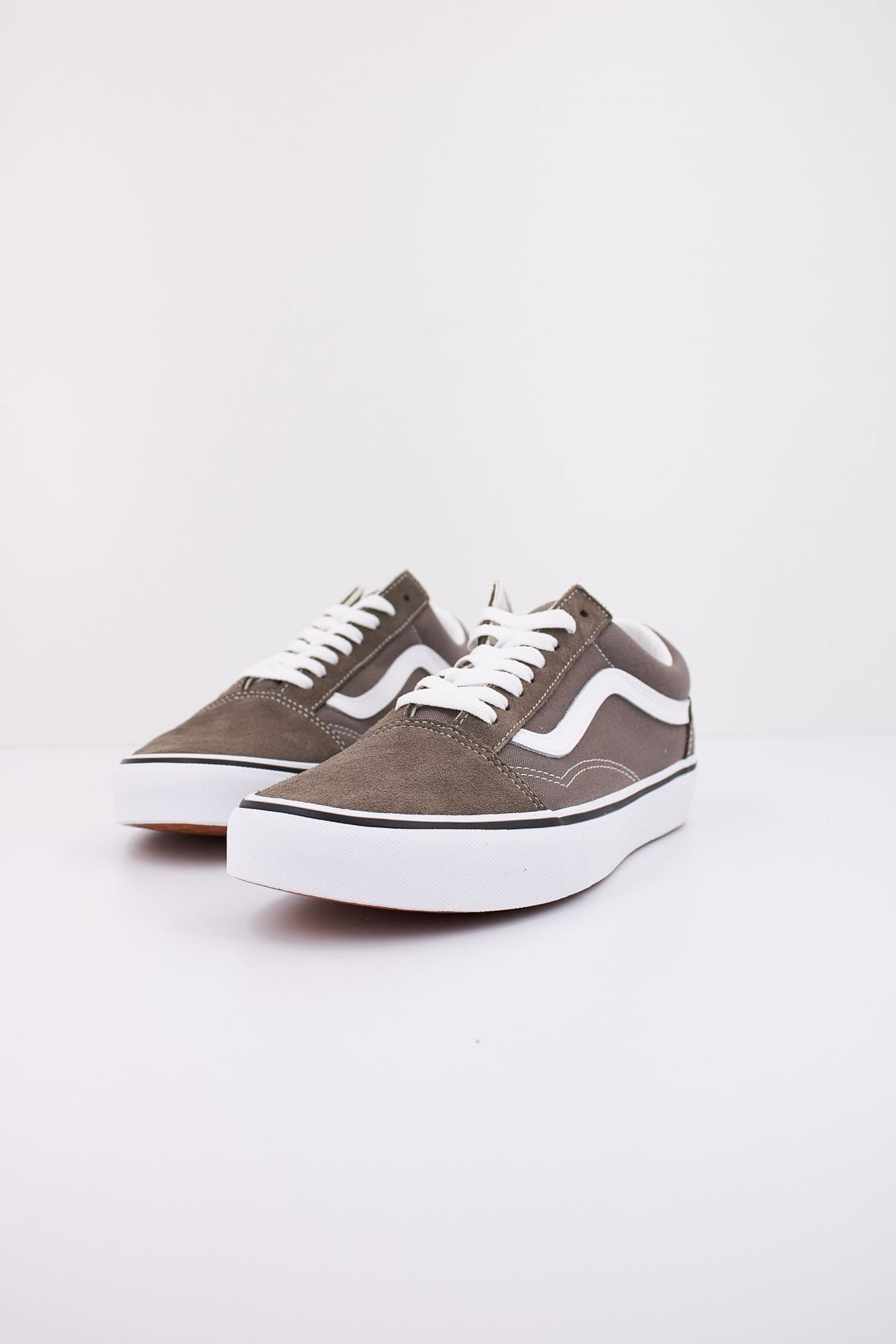 VANS OLD SKOOL VN0005UF9JC1 en color MARRON (2)