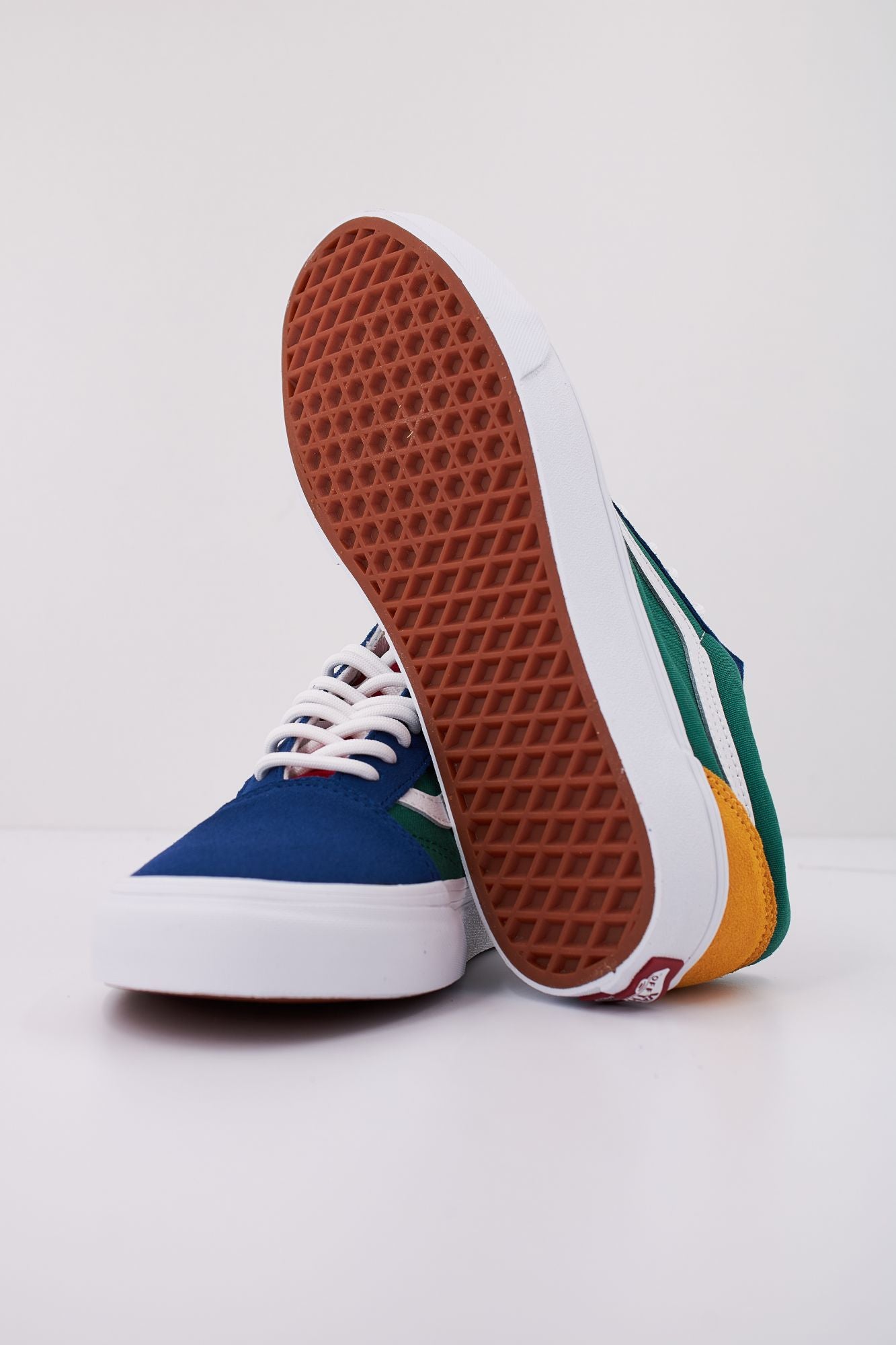 VANS OLD SKOOL en color AZUL (5)