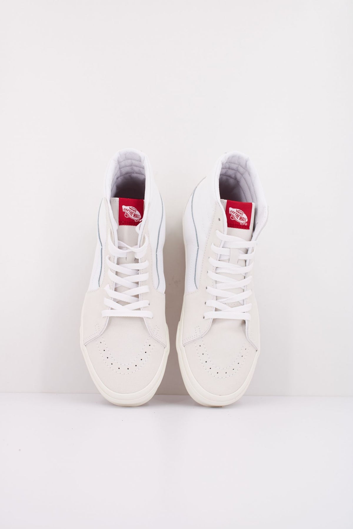 VANS SK8-HI VN000BW7W001 en color BLANCO (3)