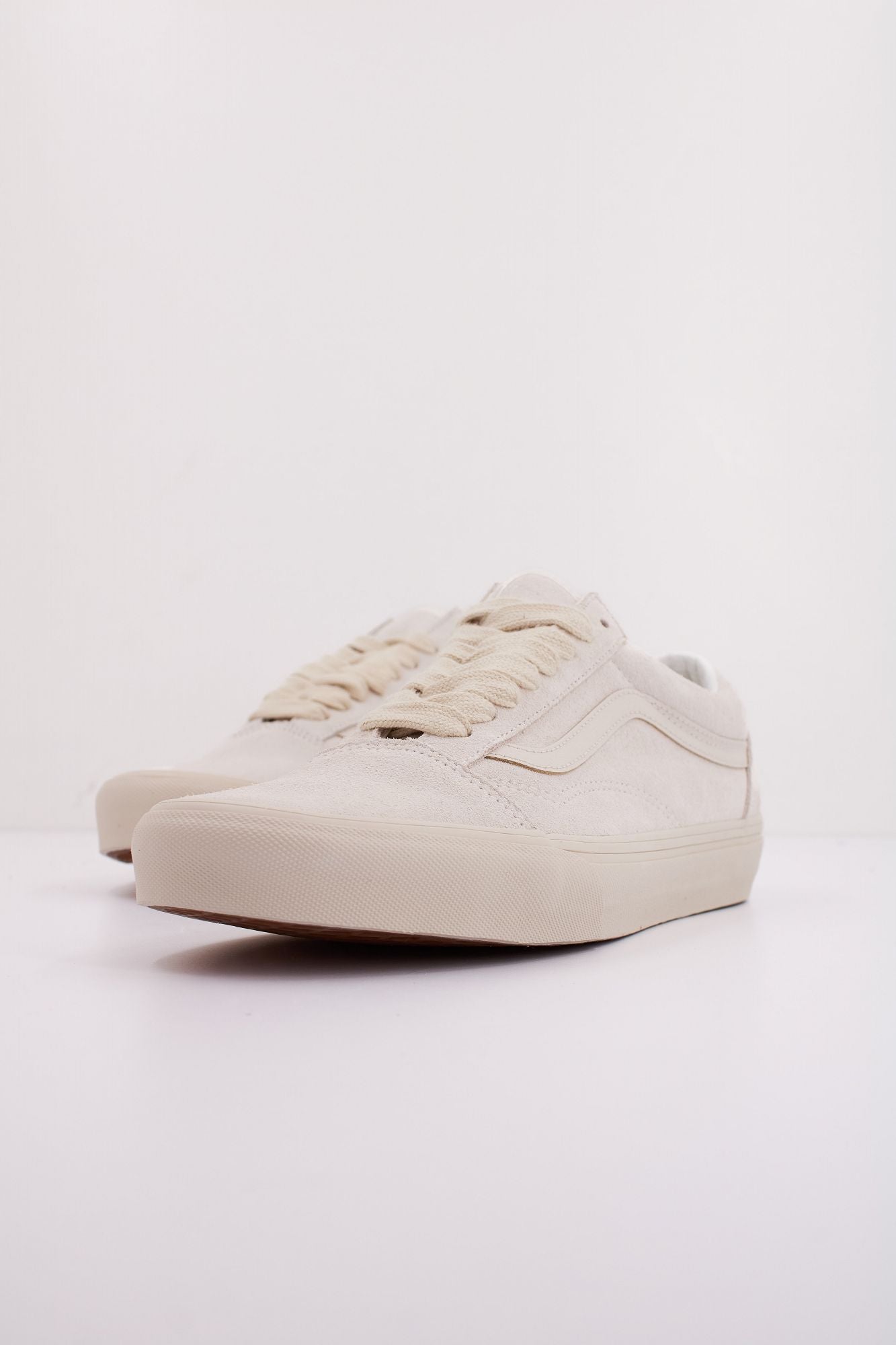 VANS OLD SKOOL en color BLANCO (2)