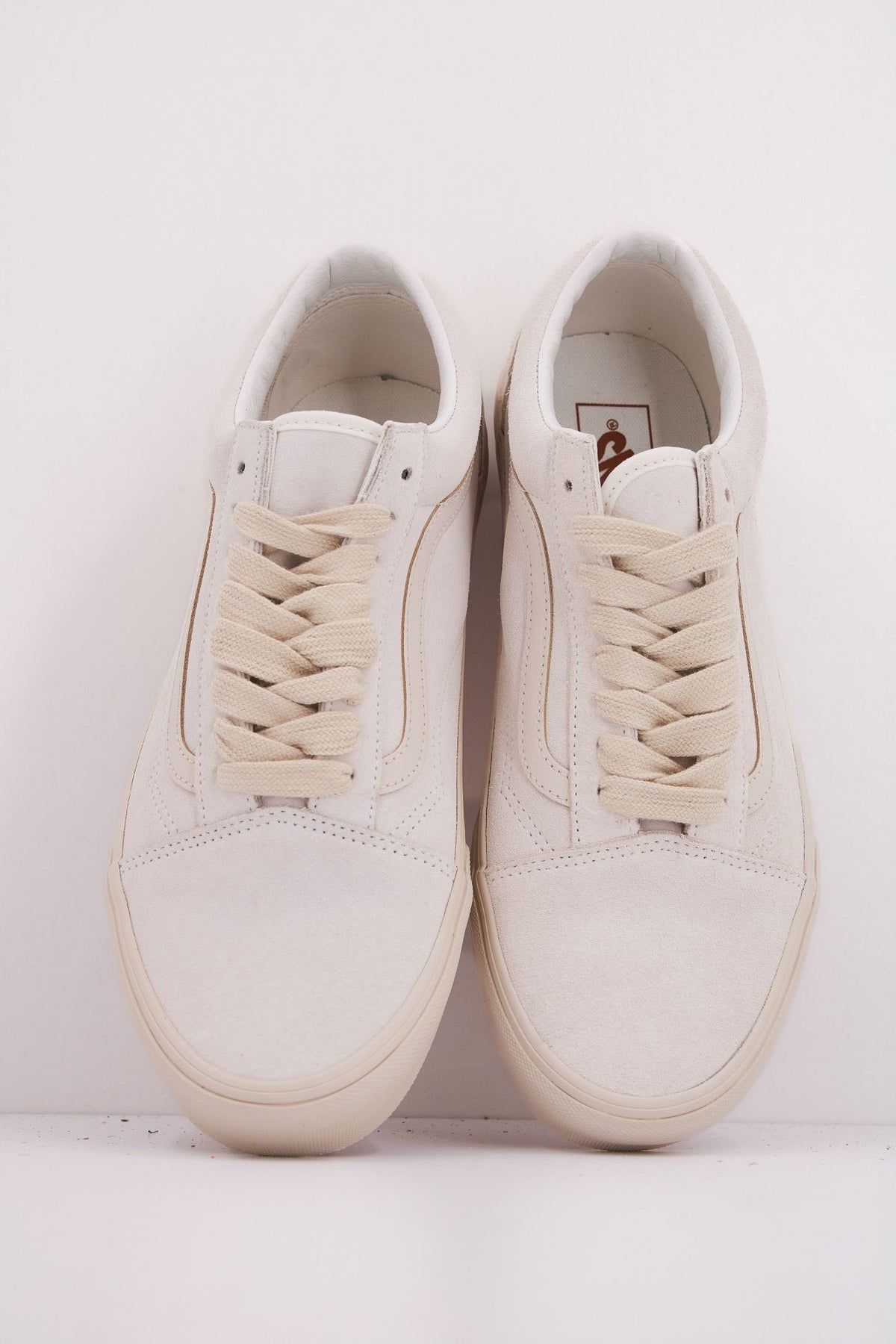 VANS OLD SKOOL VN000CR5FS81 en color BLANCO (3)