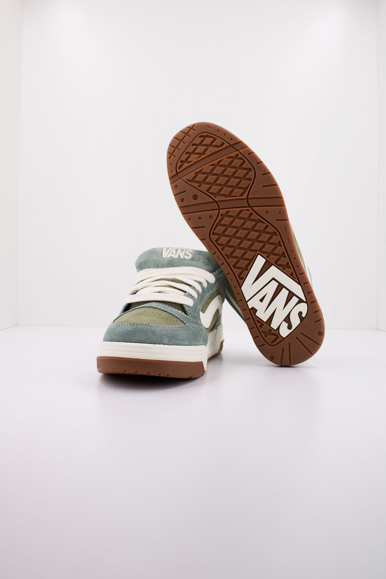 VANS HYLANE en color VERDE (5)