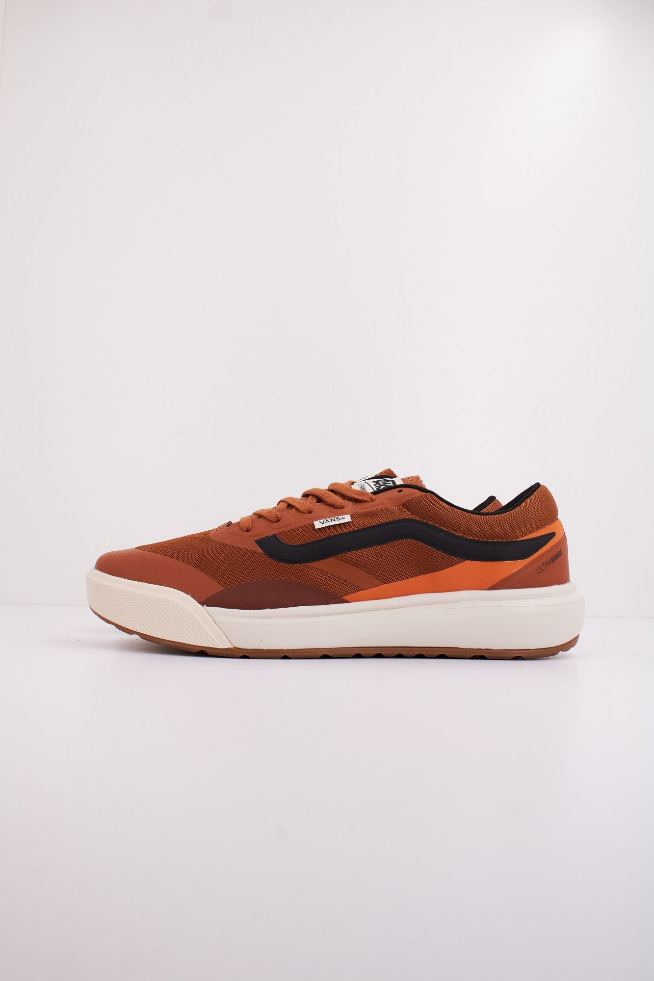 VANS MTE ULTRARANGE 2.0 RW en color MARRON (1)