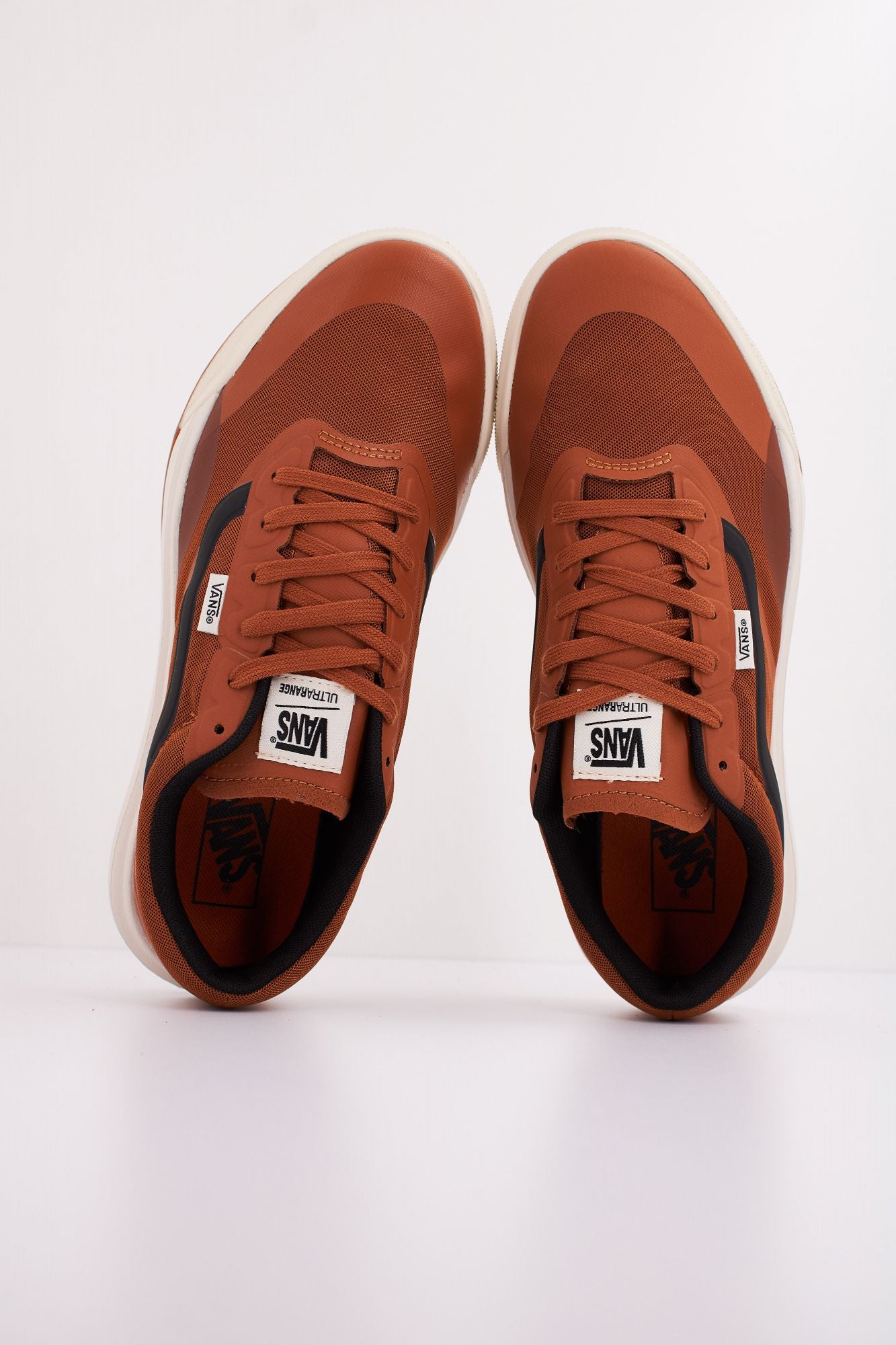 VANS MTE ULTRARANGE 2.0 RW en color MARRON (3)