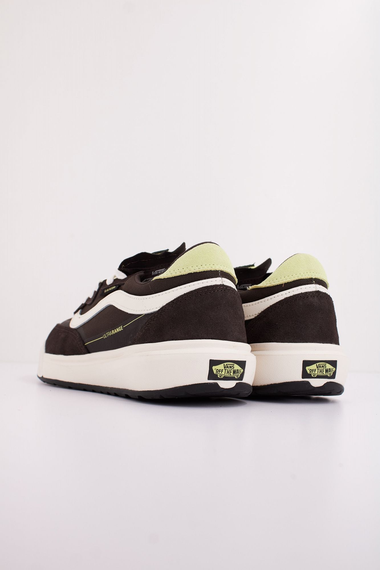 VANS MTE ULTRARANGE 2.0 SE en color MARRON (4)