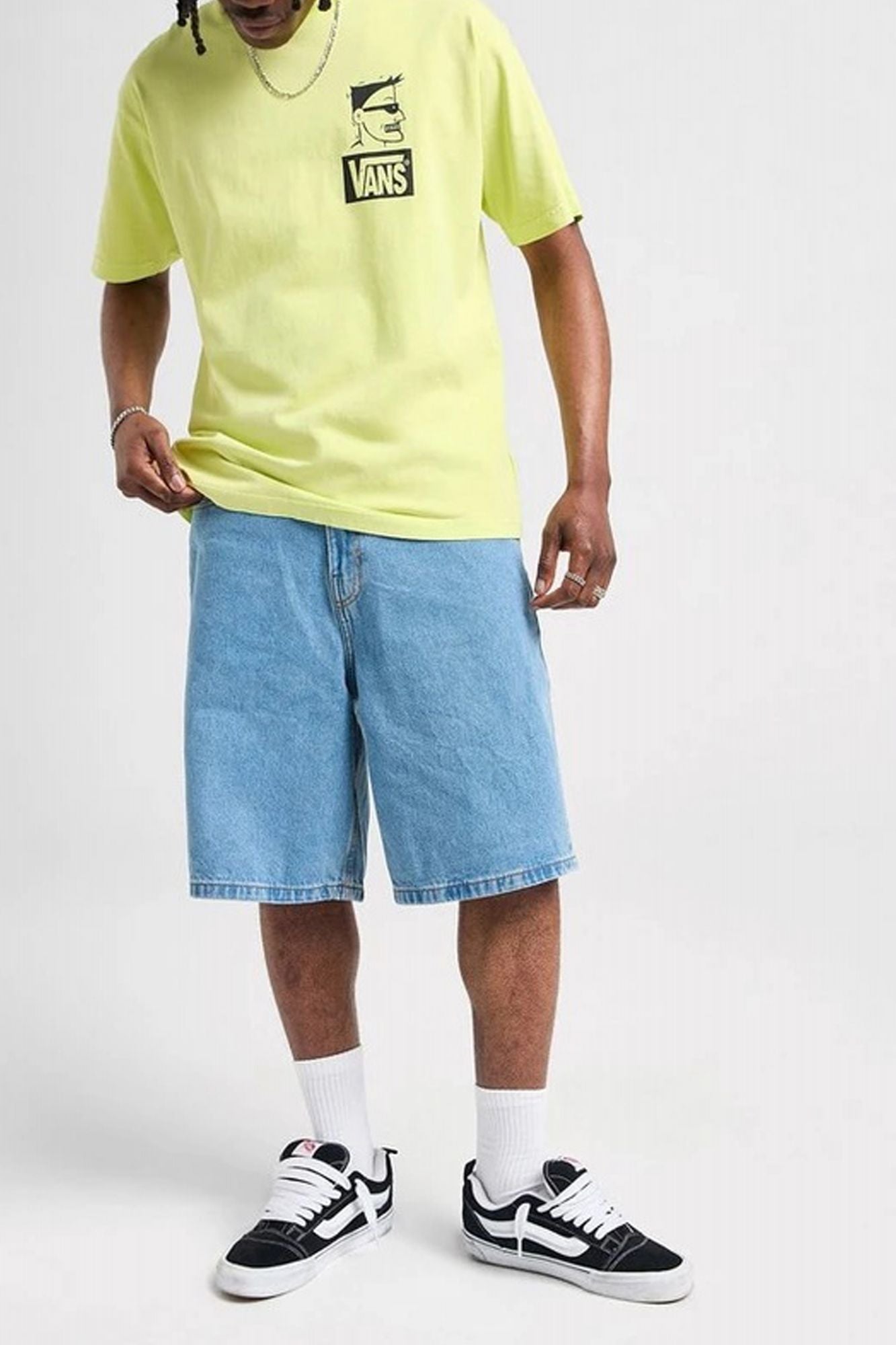 VANS MTE BEACHFRONT SS TEE en color VERDE (4)