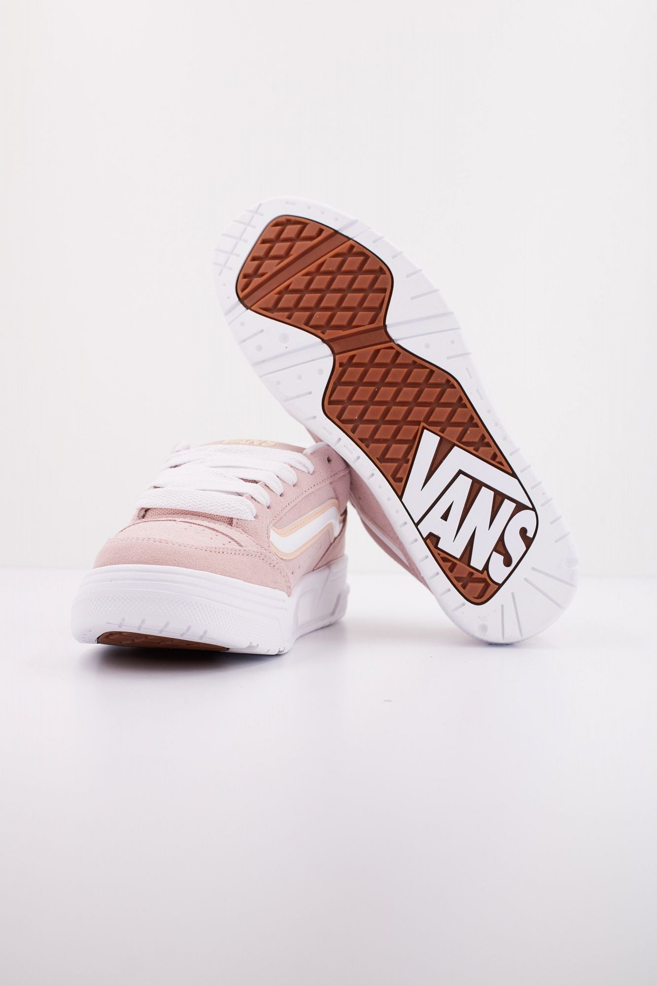 VANS HYLANE en color ROSA (5)