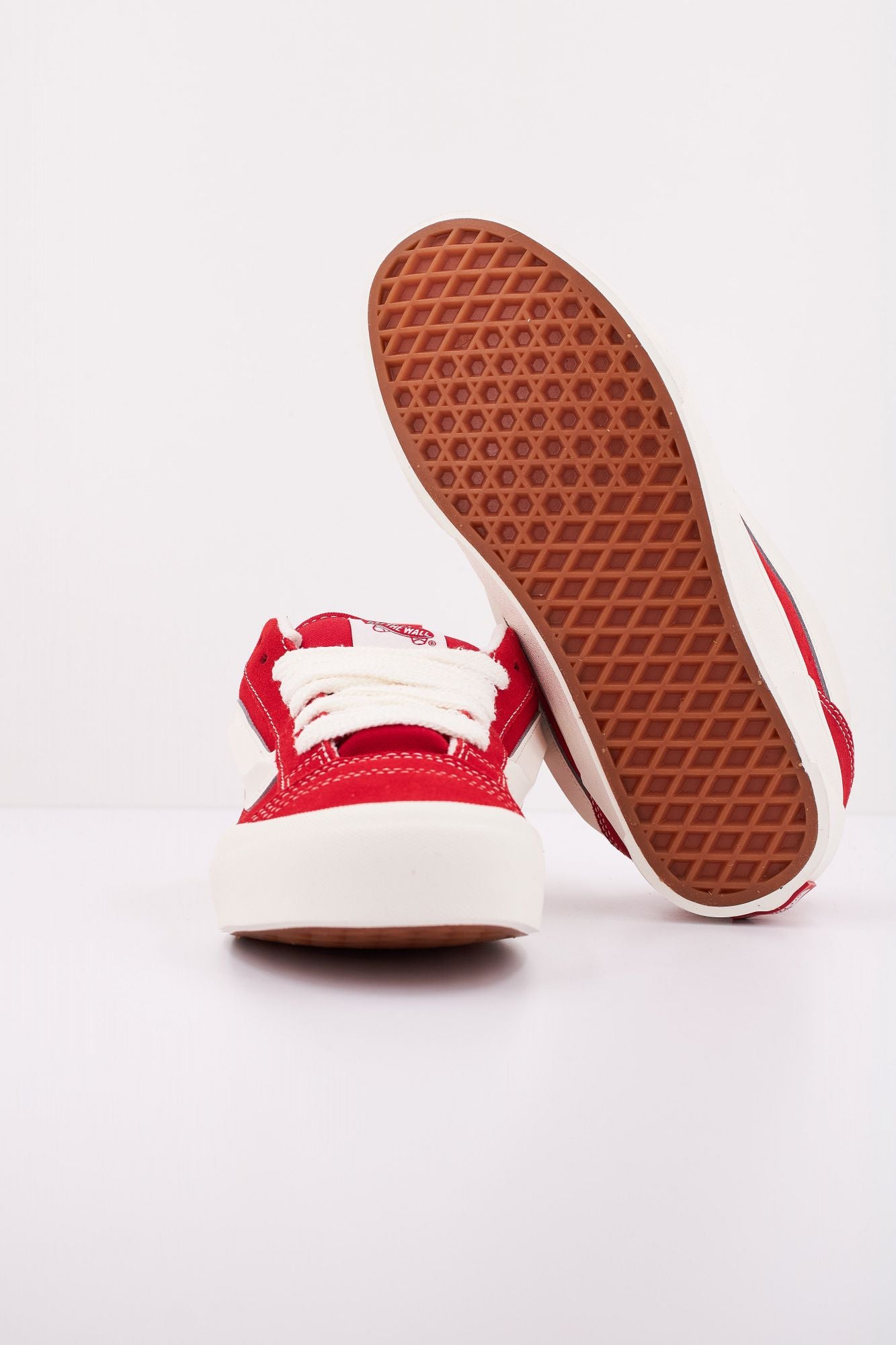 VANS KNU SKOOL en color ROJO (5)