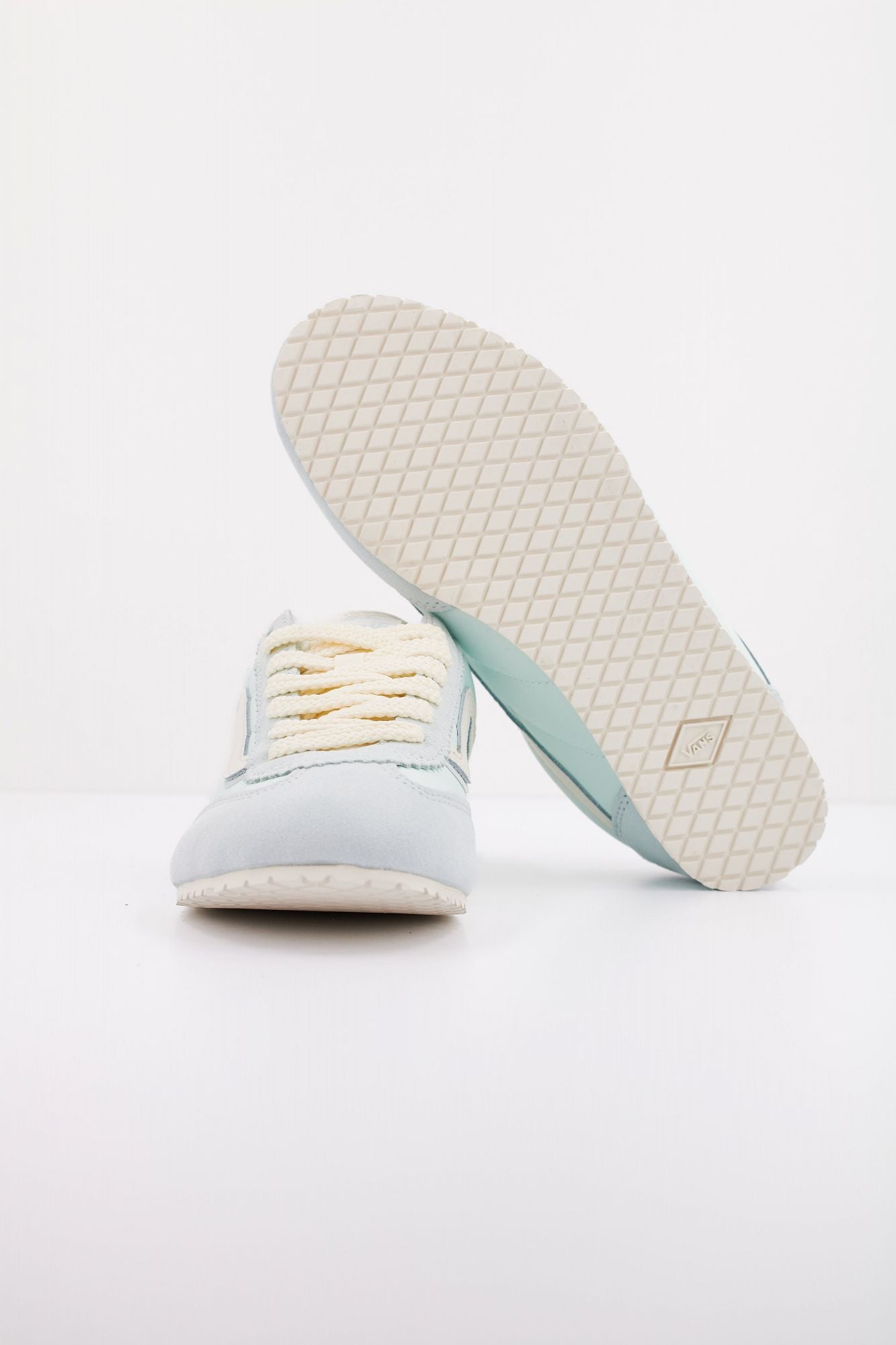 VANS SUPER LOWPRO en color AZUL (5)