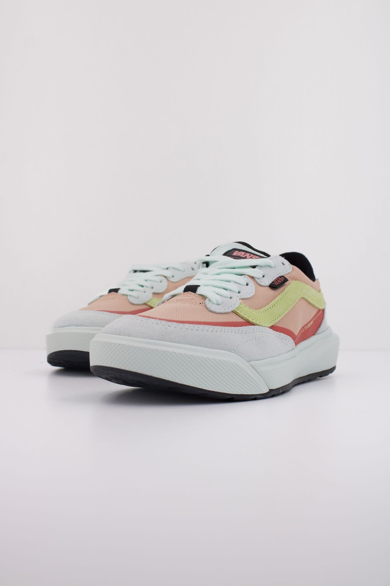 VANS MTE ULTRARANGE 2.0 SE en color MULTICOLOR (2)