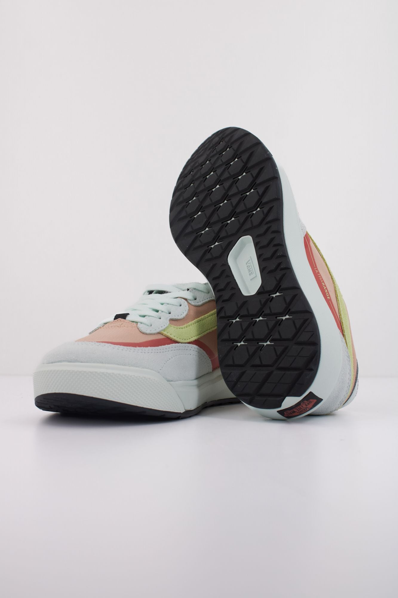 VANS MTE ULTRARANGE 2.0 SE en color MULTICOLOR (5)
