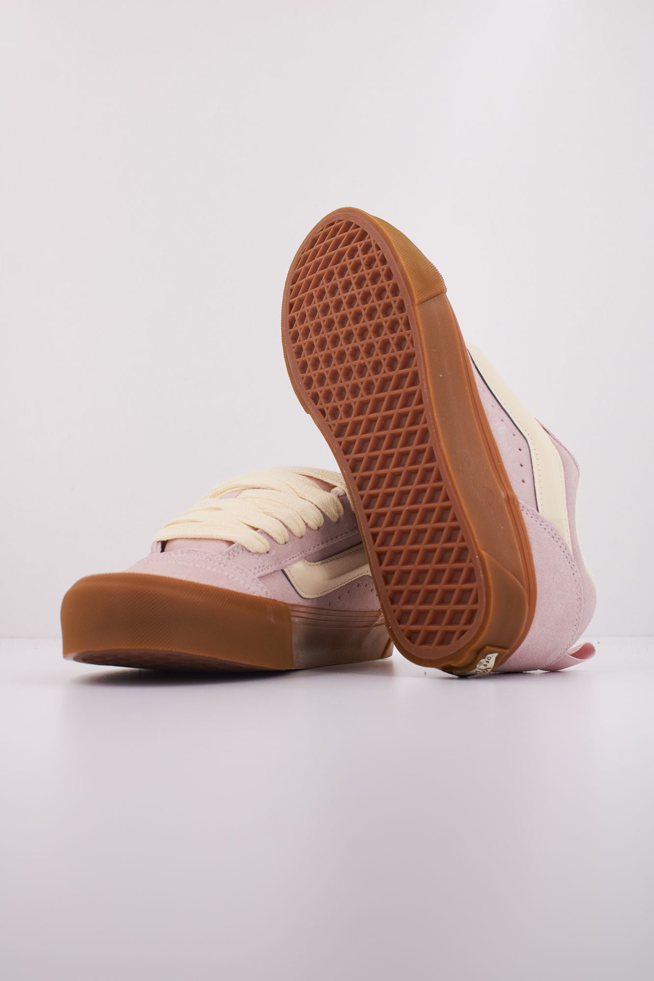 VANS KNU SKOOL en color ROSA (5)