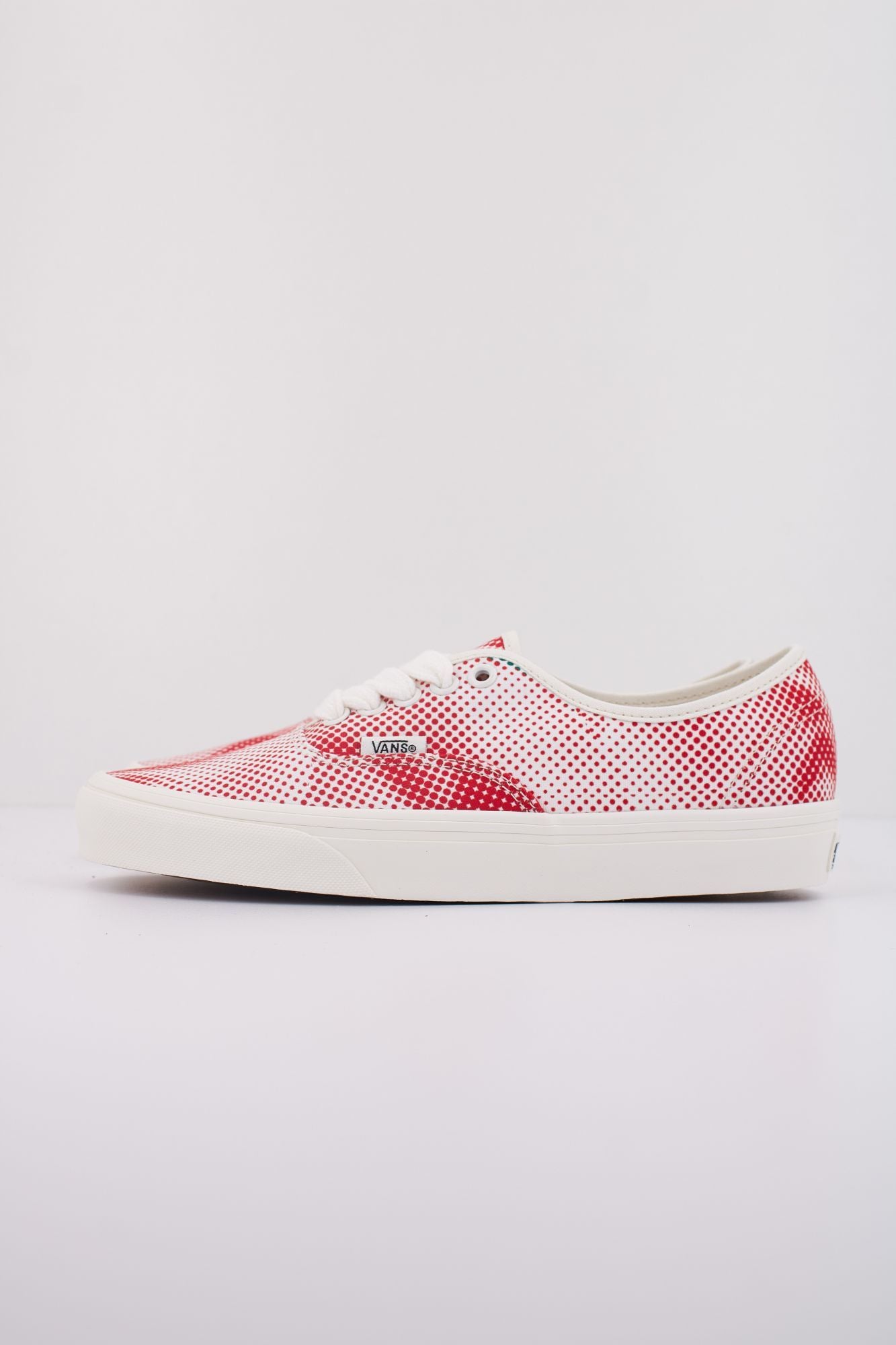VANS AUTHENTIC en color ROJO (1)