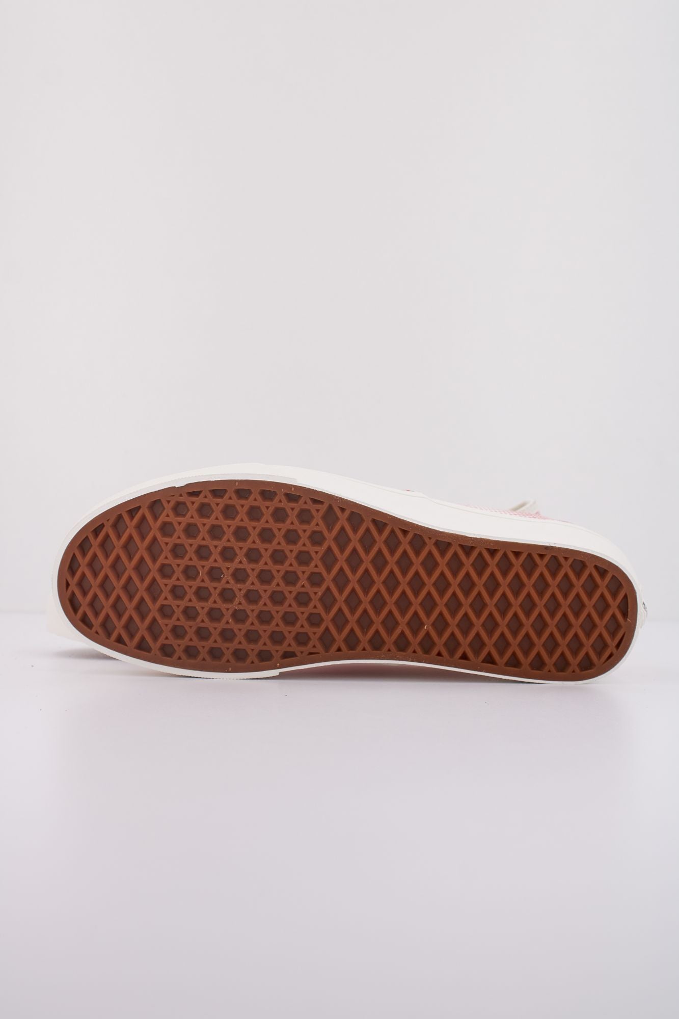 VANS AUTHENTIC en color ROJO (5)