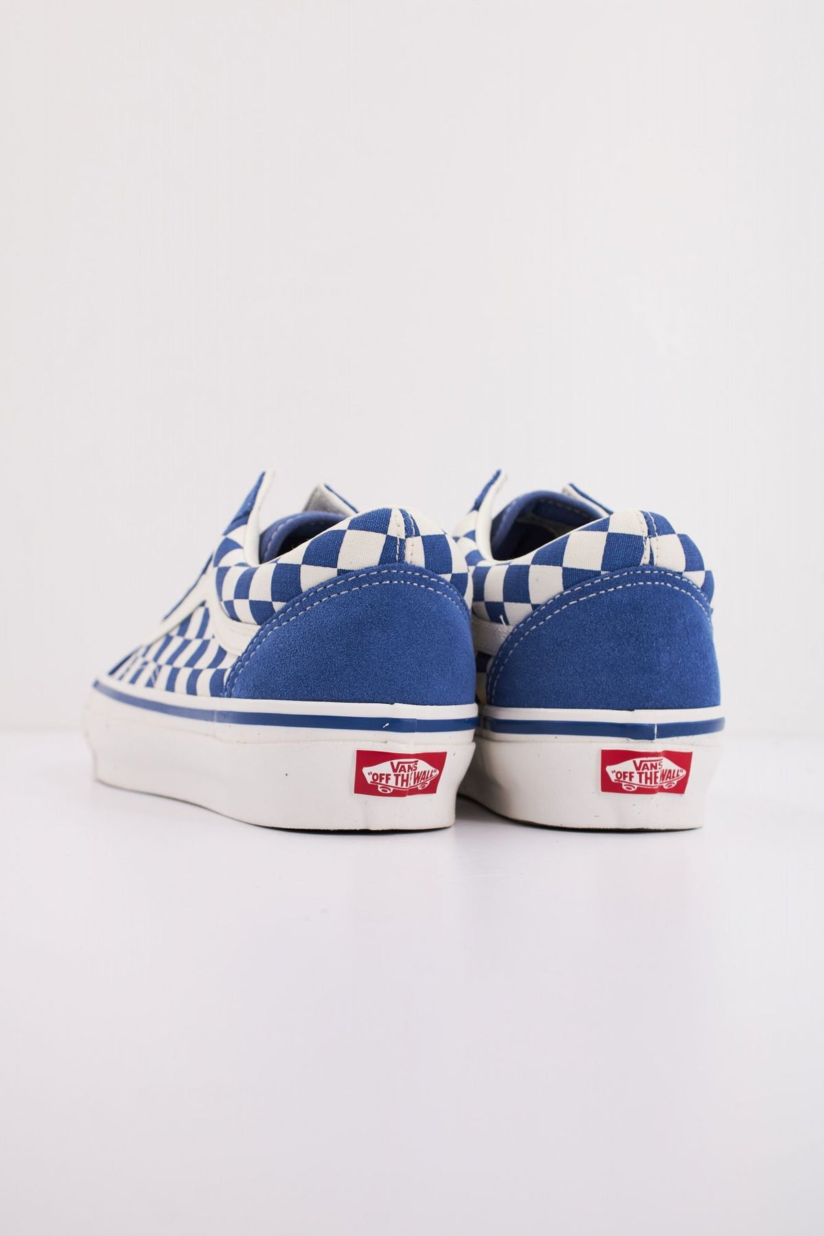VANS MTE OLD SKOOL VN000CT9MBL1 en color AZUL (4)