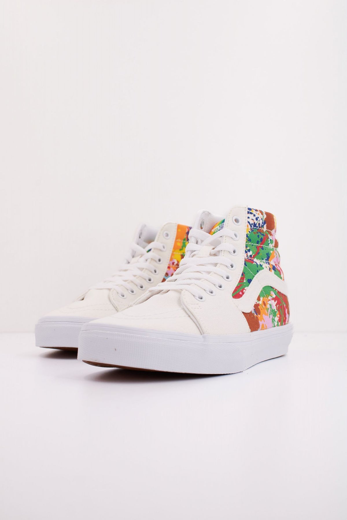VANS SK8-HI VN000CMXCYL1 en color MULTICOLOR (2)