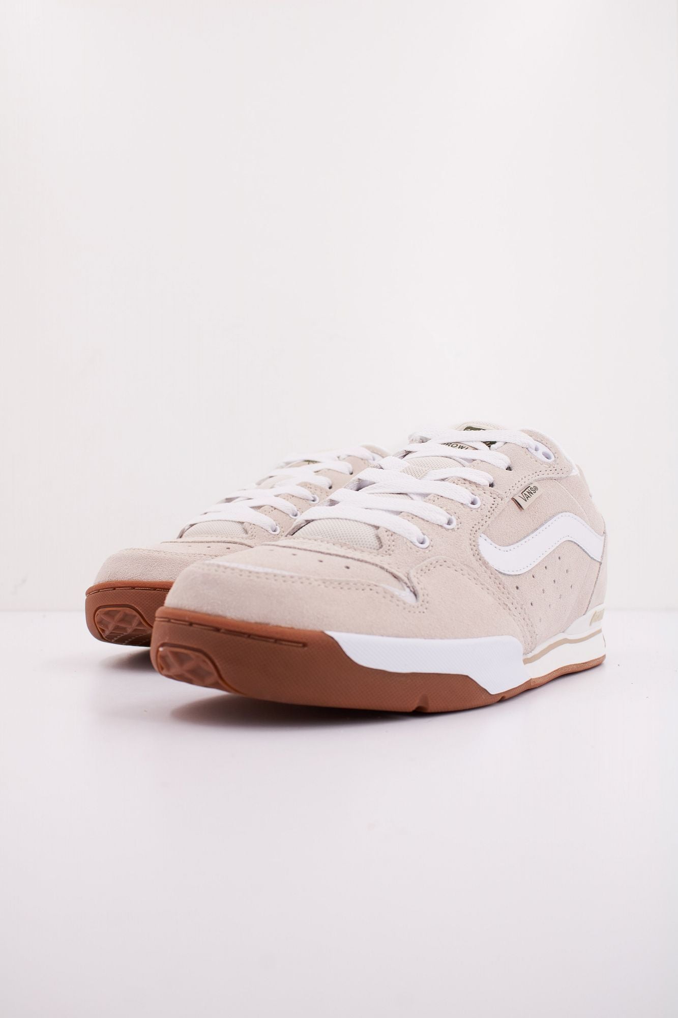 VANS ROWLEY XLT UTILITY en color BEIS (2)