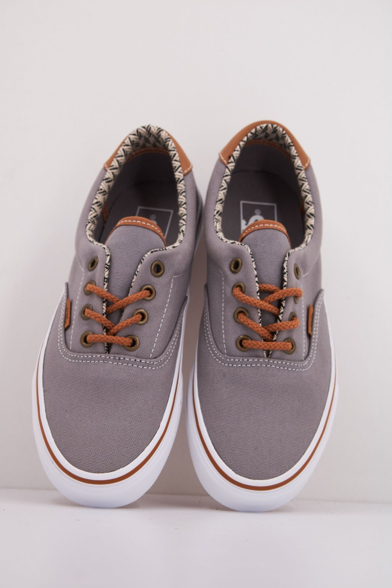VANS UA ERA 59 (C&L) en color GRIS (3)