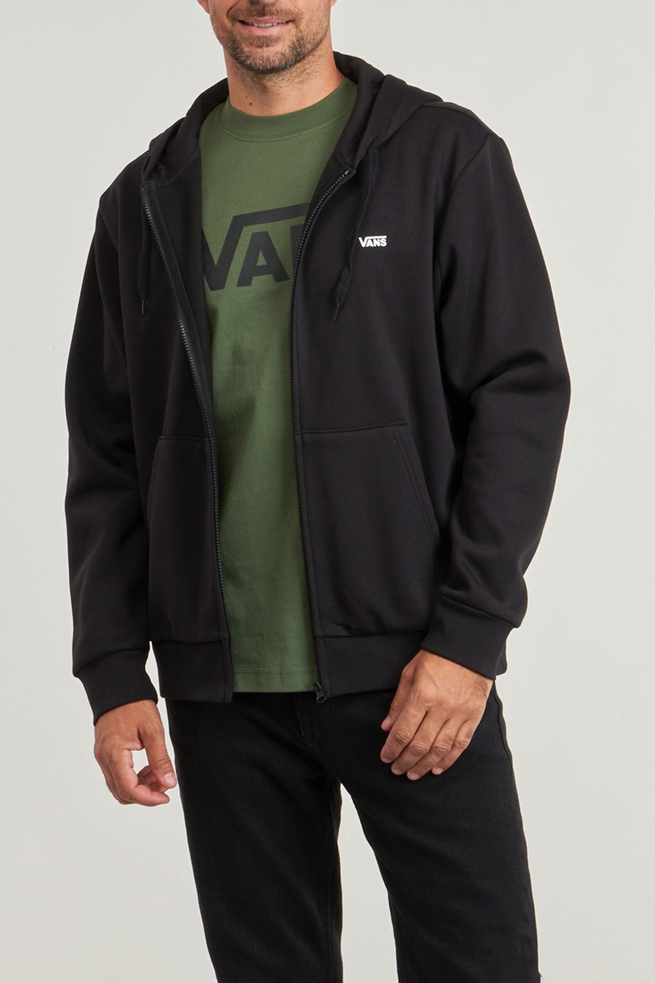 VANS LEFT CHEST FZ PO en color NEGRO (1)