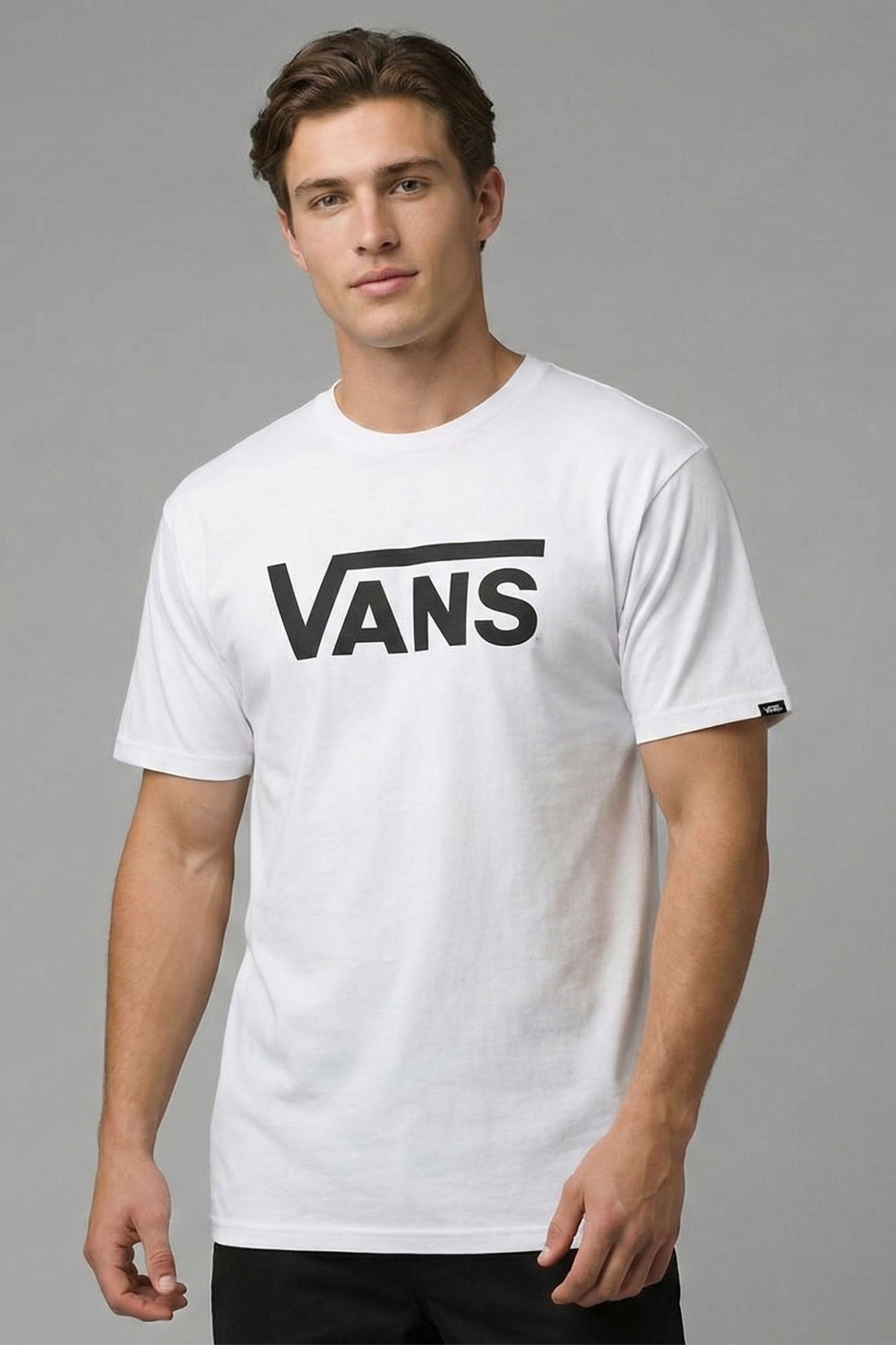 VANS LOGO TEE en color BLANCO (3)
